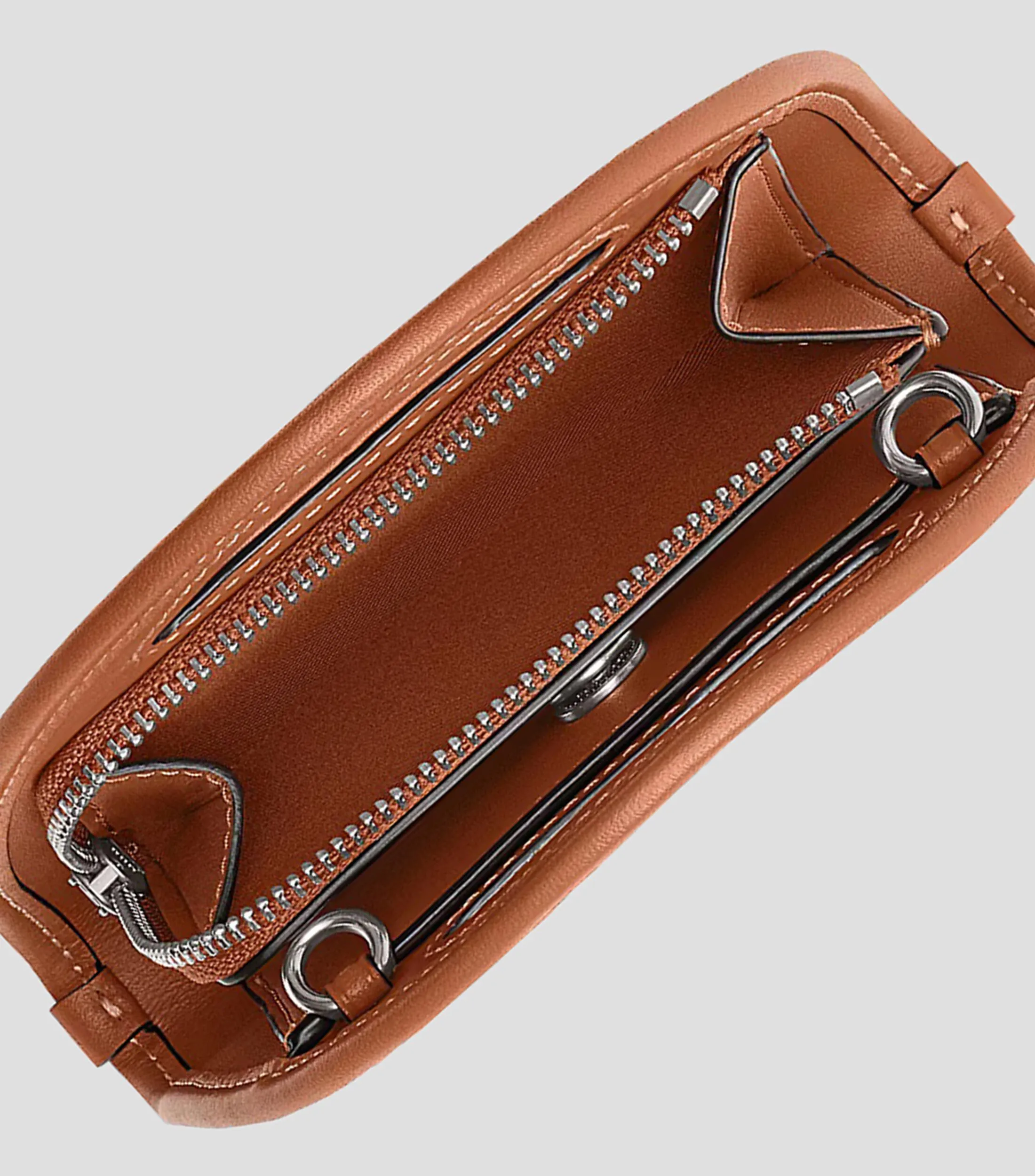 5437_Coach Tarjetero Top Handle Mujer