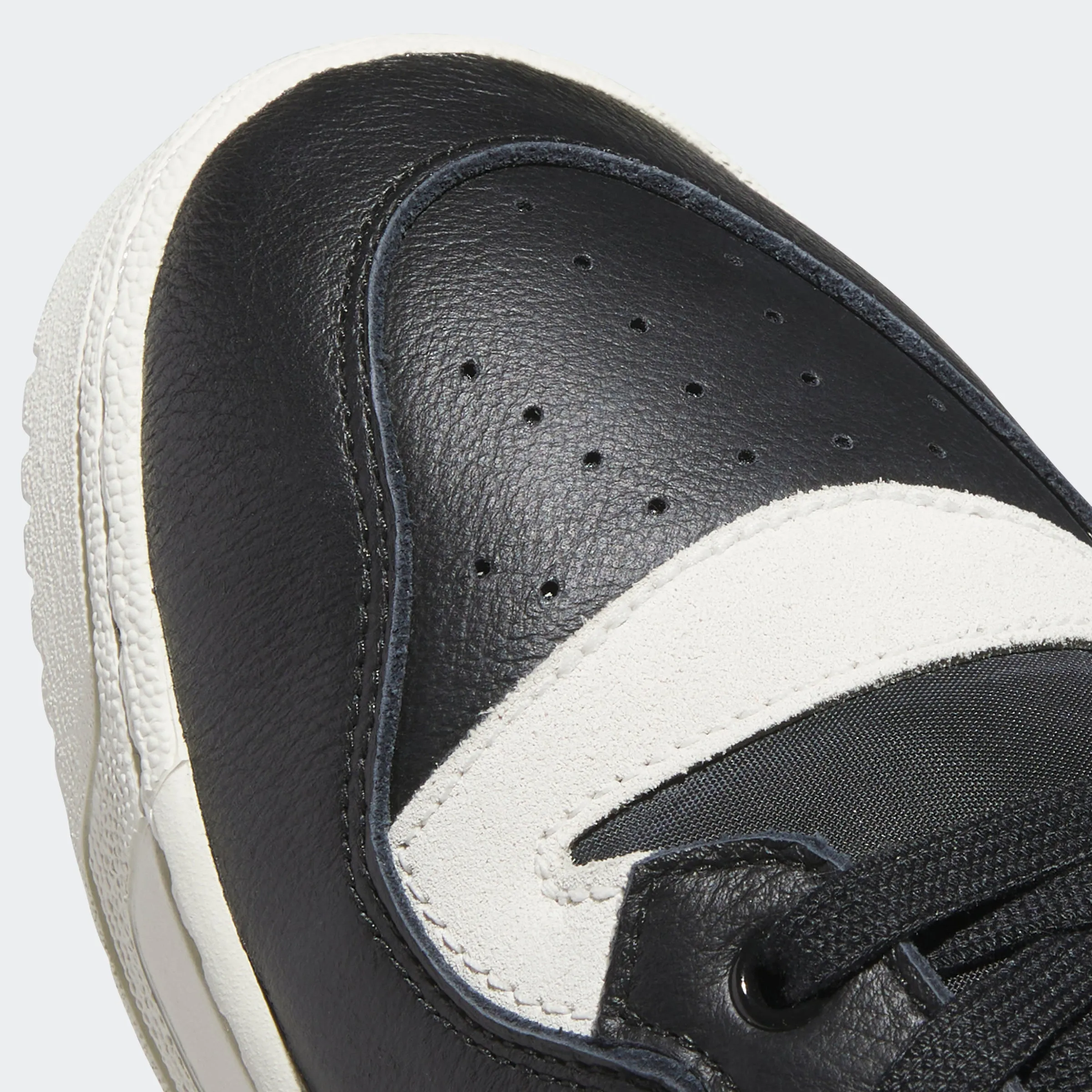 adidas Rivalry Mid Core Black / Ivory / Ivory