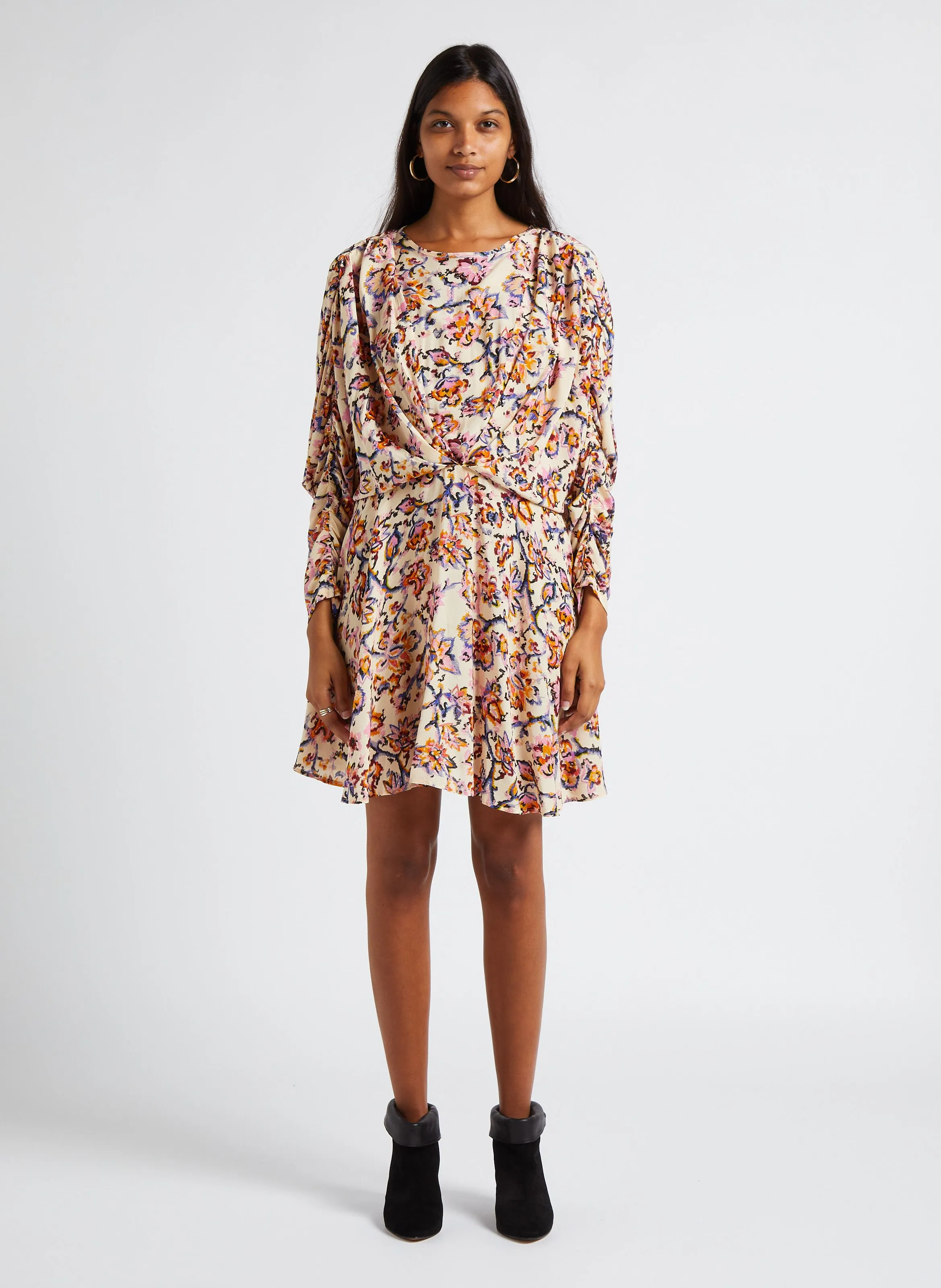 BERENICE RAKY  VESTIDO CORTO CON CUELLO REDONDO EN MULTICOLOR