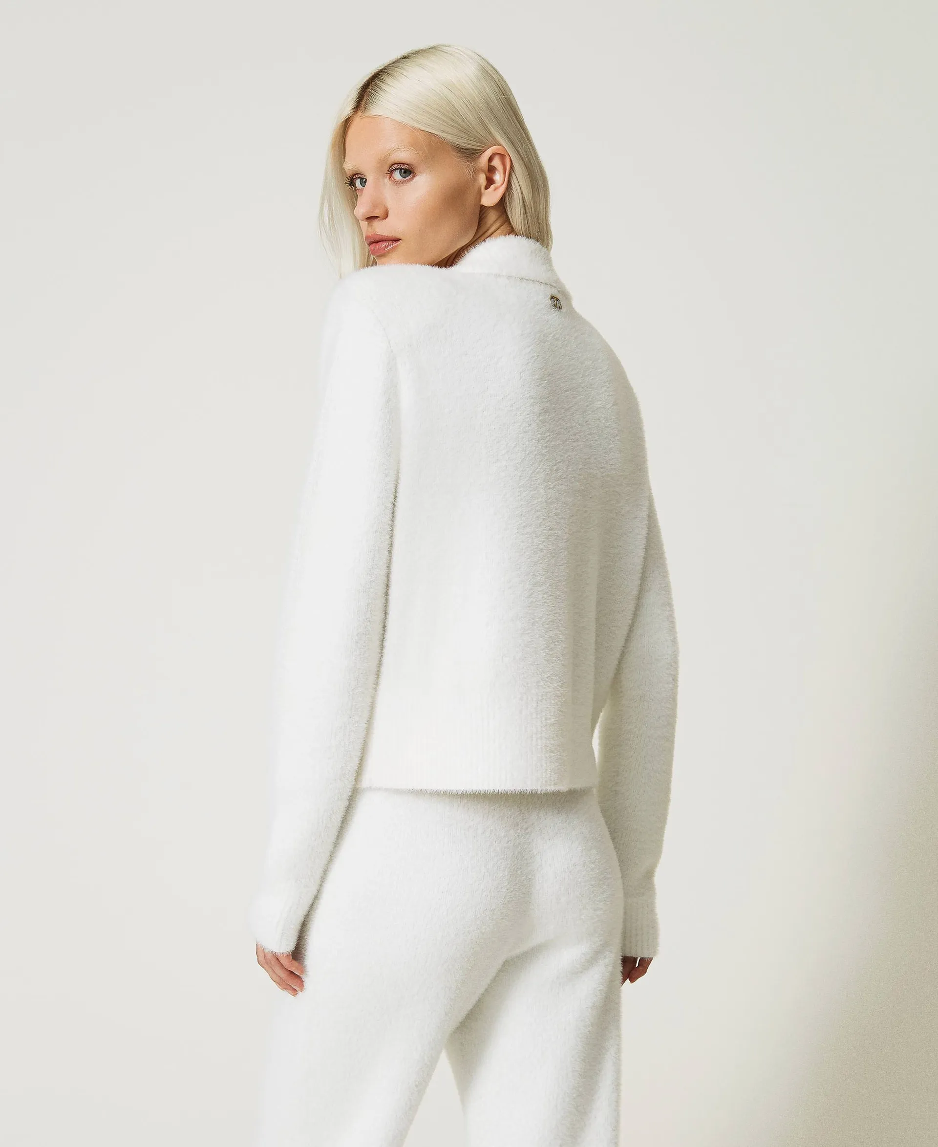 Blouson court en maille piquée jacquard