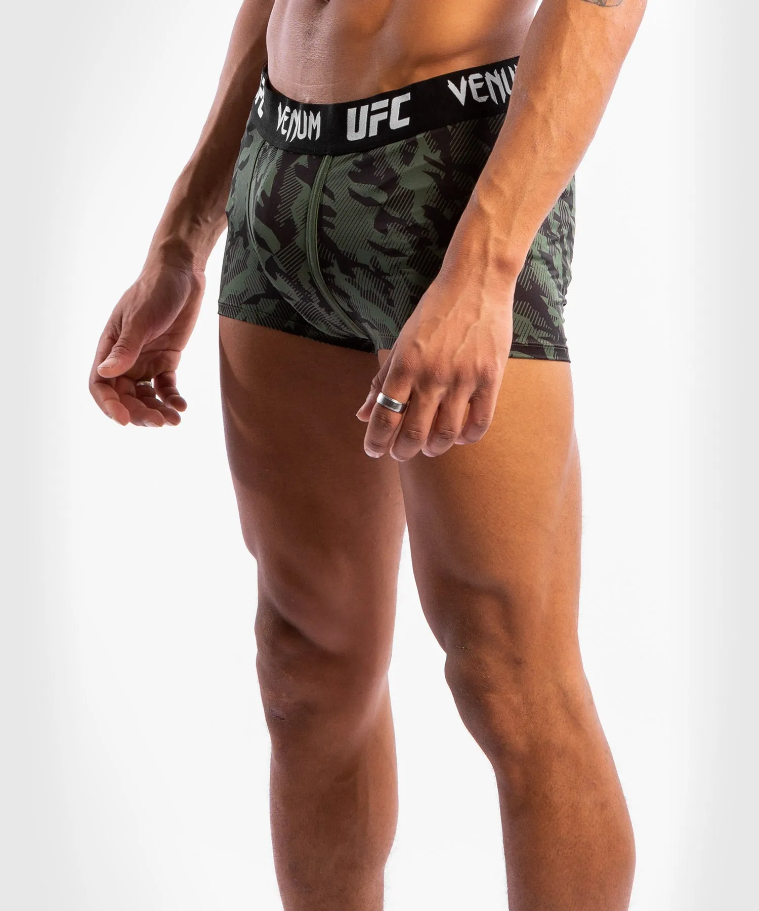 BOXERS WEIGHIN PARA HOMBRE UFC VENUM AUTHENTIC FIGHT WEEK  CAQUI
