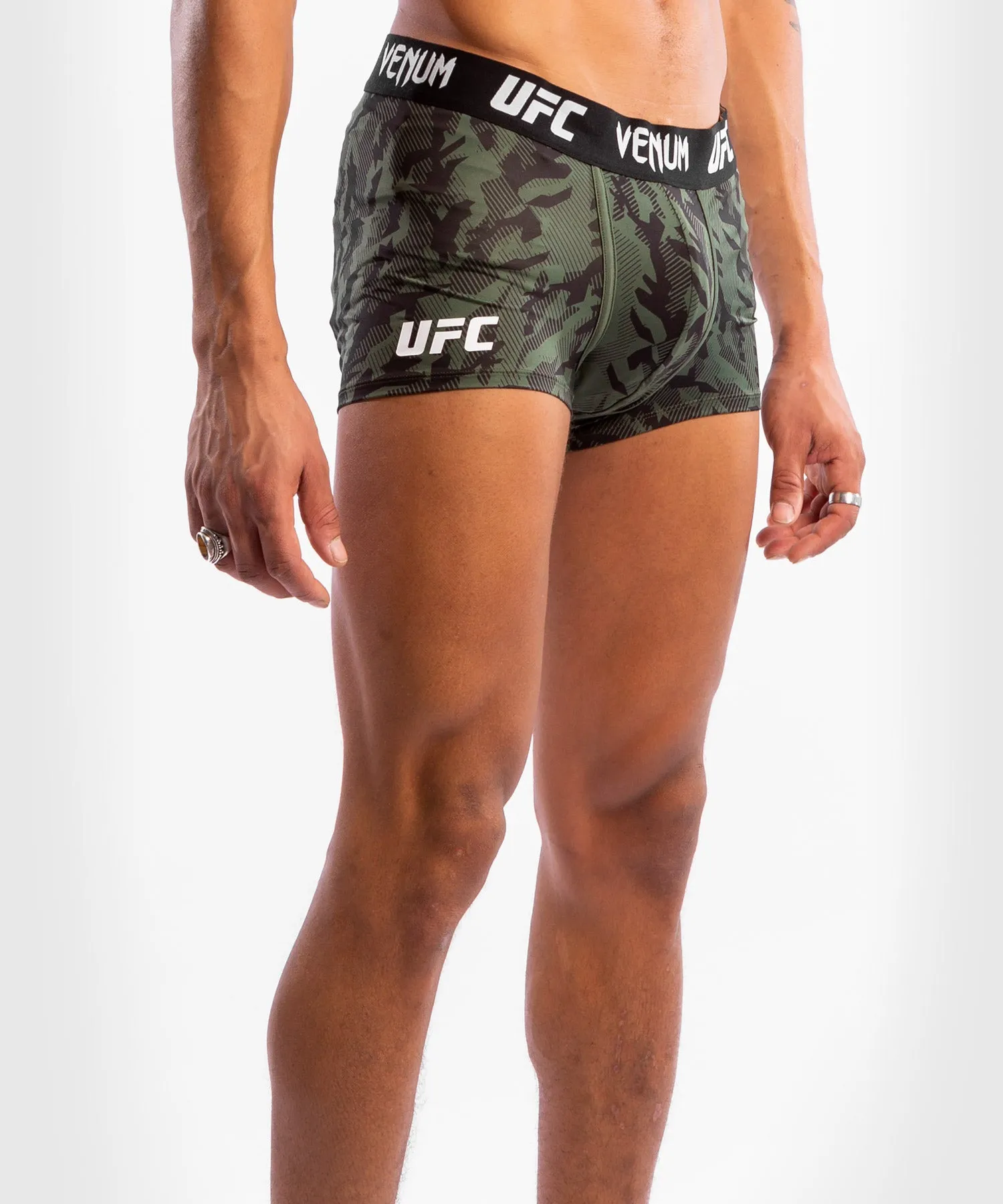 BOXERS WEIGHIN PARA HOMBRE UFC VENUM AUTHENTIC FIGHT WEEK  CAQUI