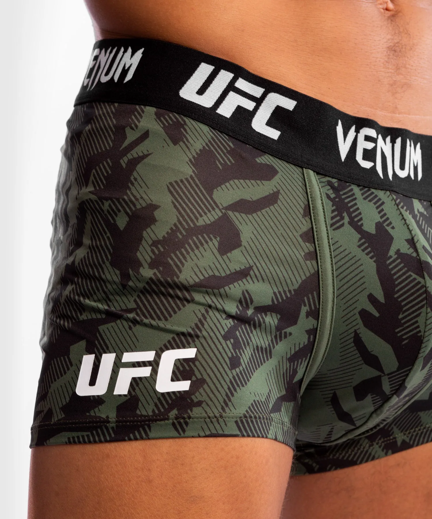 BOXERS WEIGHIN PARA HOMBRE UFC VENUM AUTHENTIC FIGHT WEEK  CAQUI