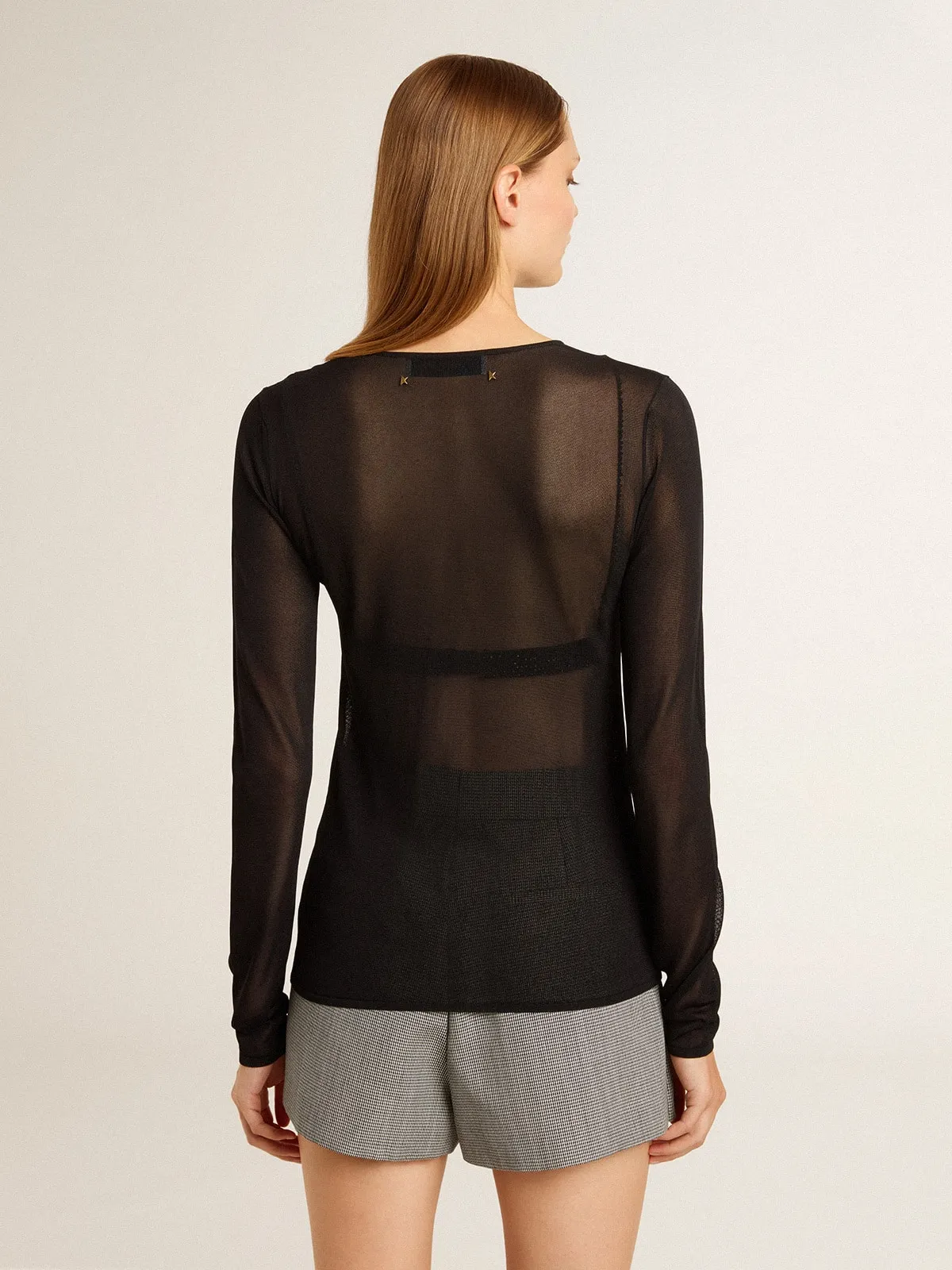 Camisa de cuello redondo de mujer de color negro