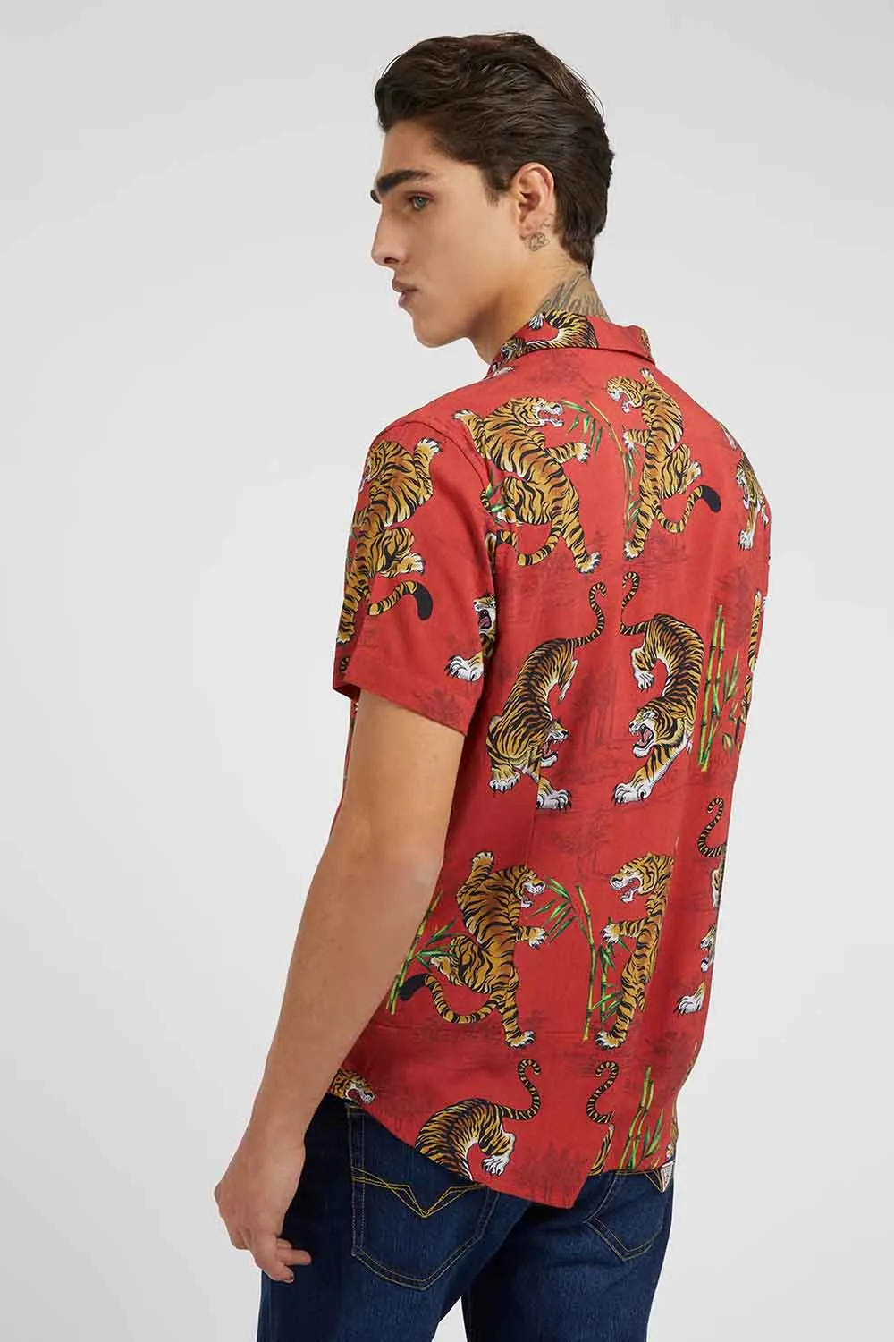 Camisa para hombre de Guess Jeans – M3GH09WD4Z2