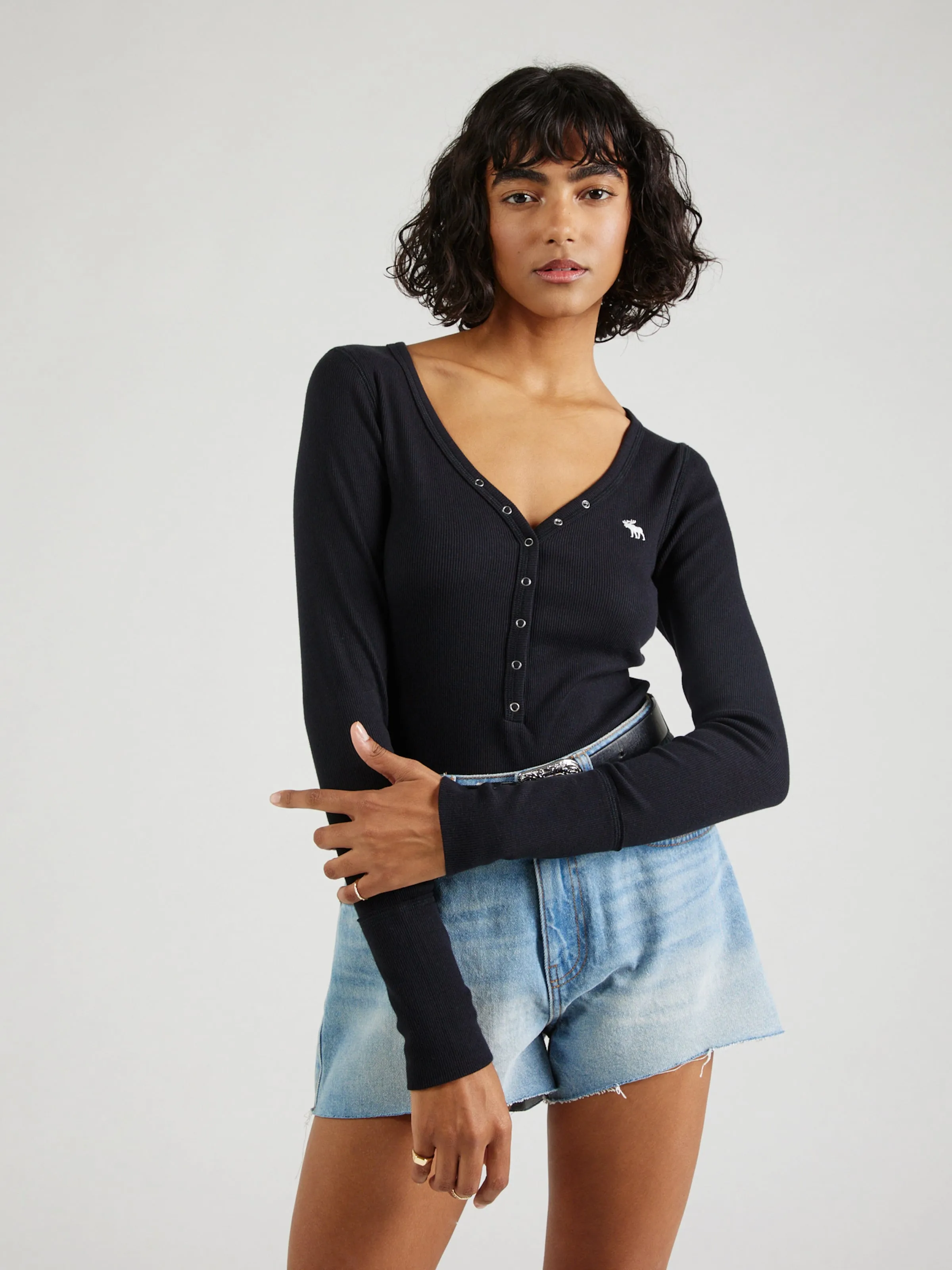 Camiseta Abercrombie & Fitch en Negro