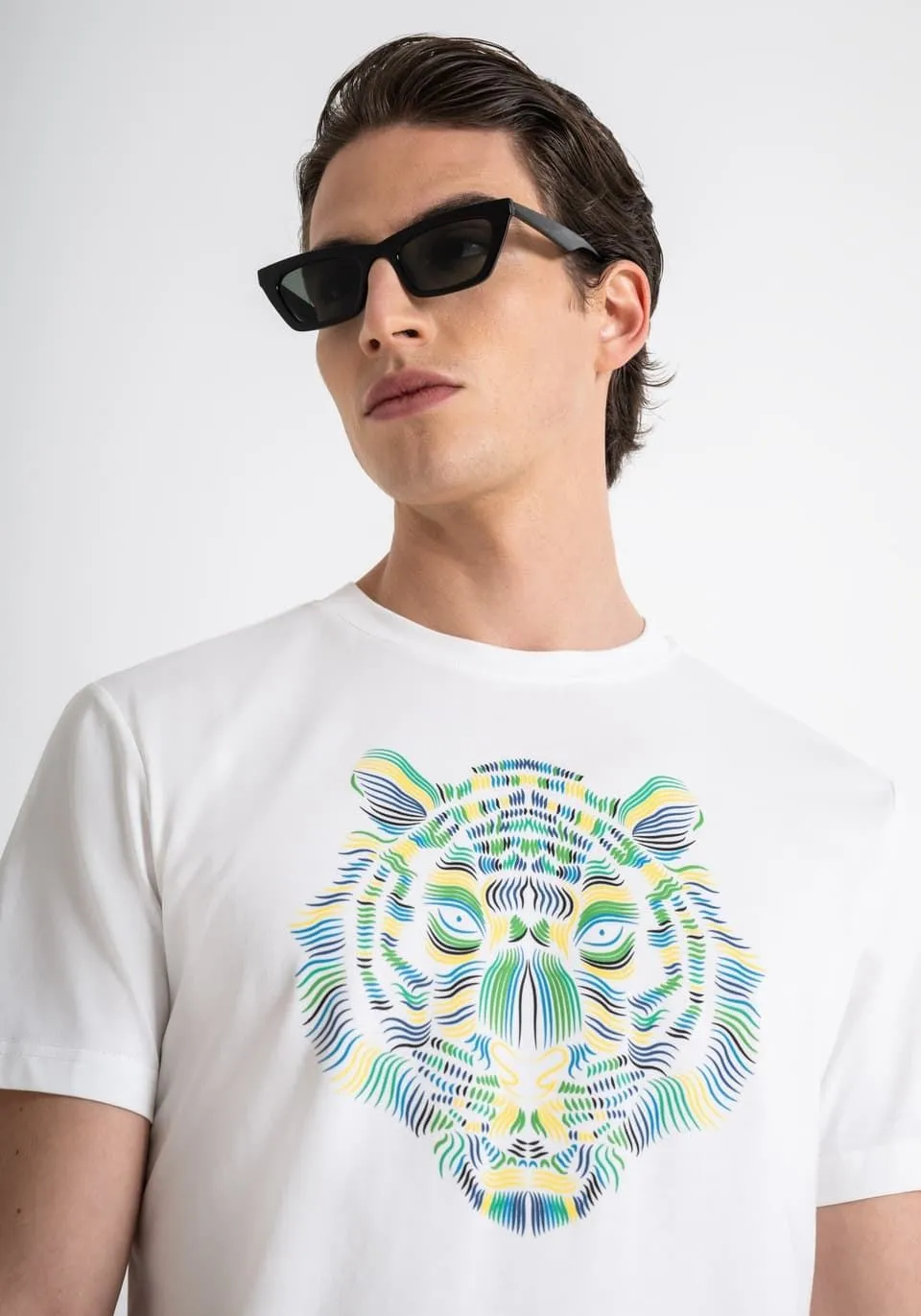 Camiseta Antony Morato MMKS02406 FA100240 crema