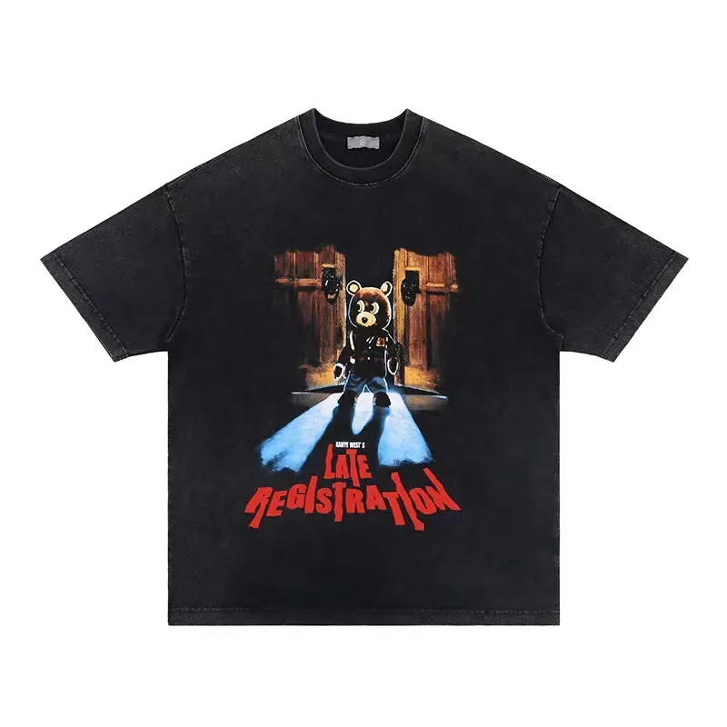 Camiseta de manga corta con estampado de oso abandonado