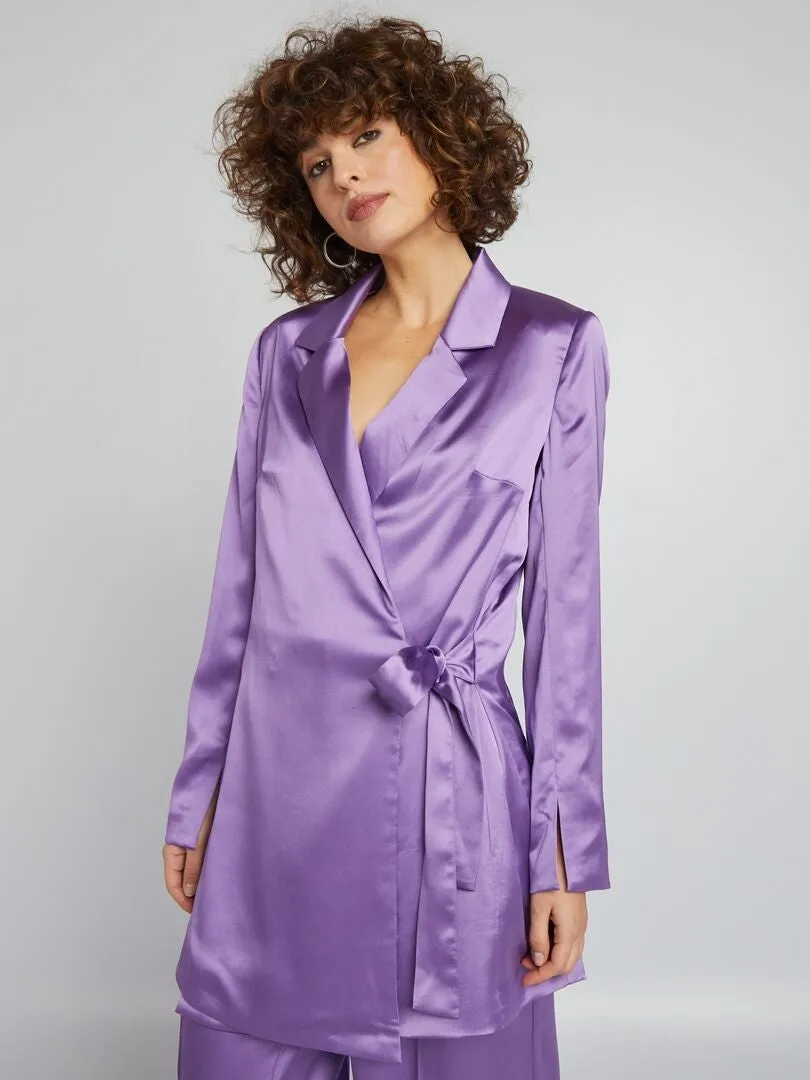 CHAQUETA LARGA DE RASO  PURPURA