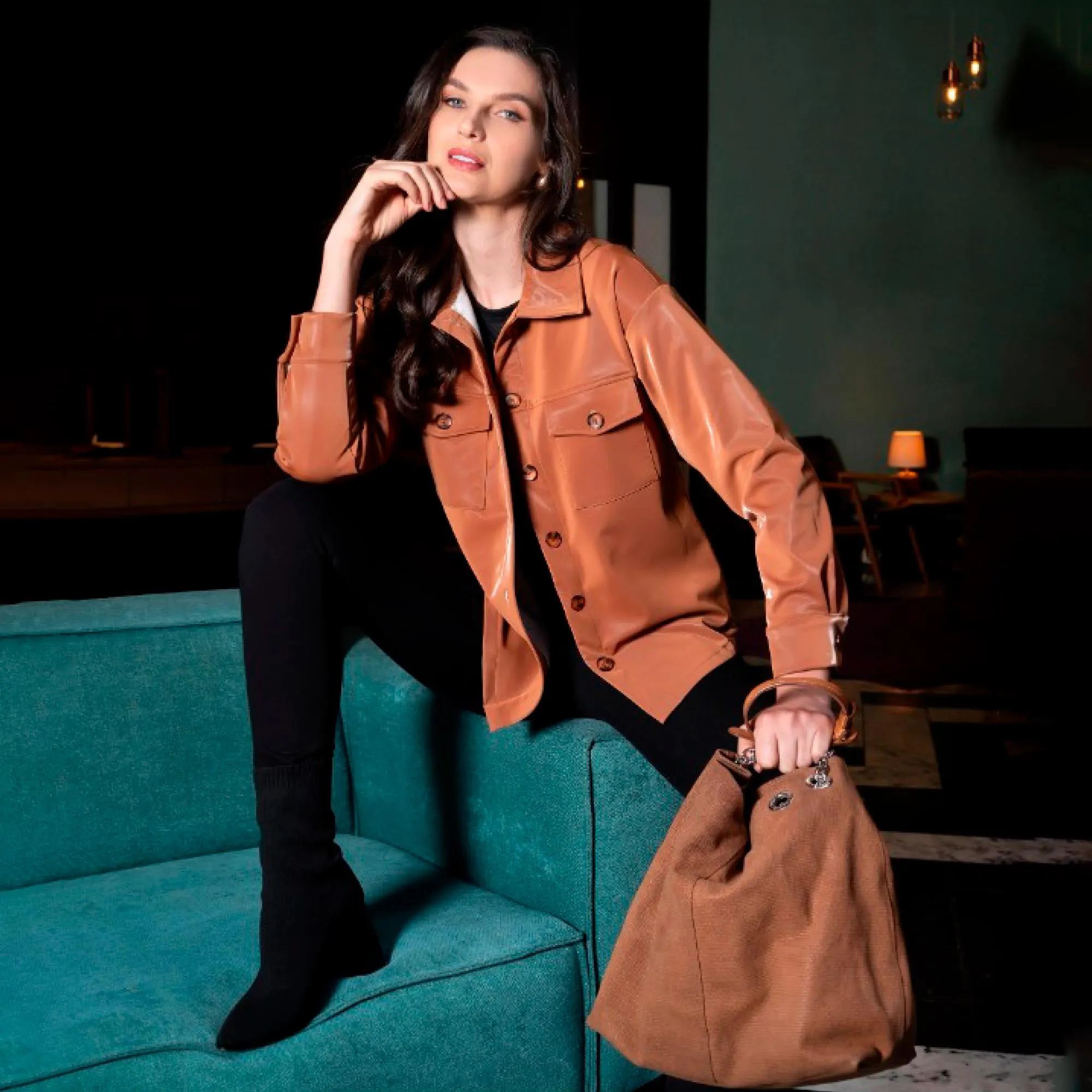 CHAQUETA TIPO CUERO ASPIK ANW7280