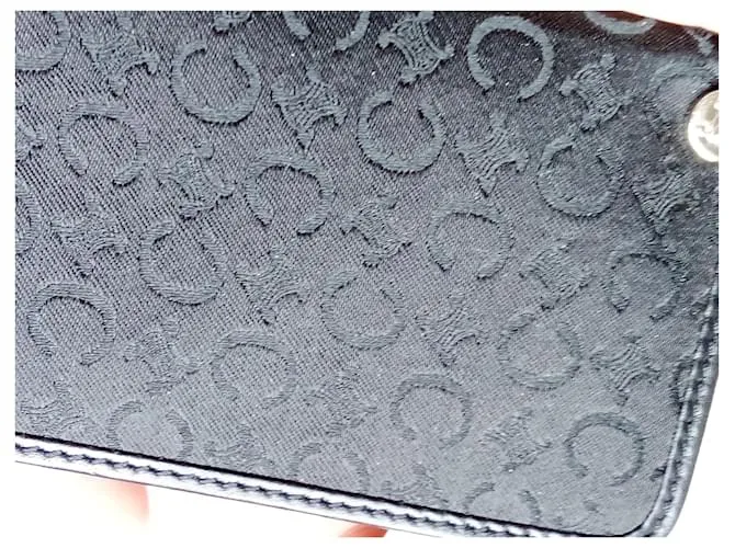 Céline Logotipo Negro 