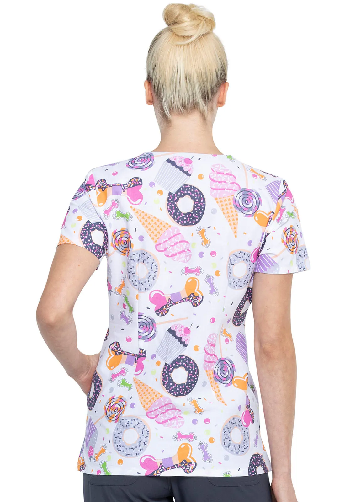 DISNEY'S VNECK TOP IN GOOD TO THE BONE