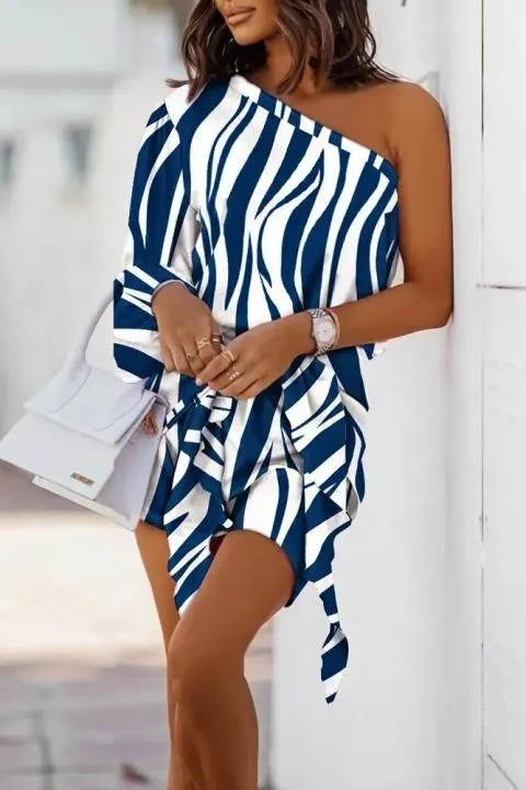 Elegante mini vestido asimétrico Vestea, azul oscuro