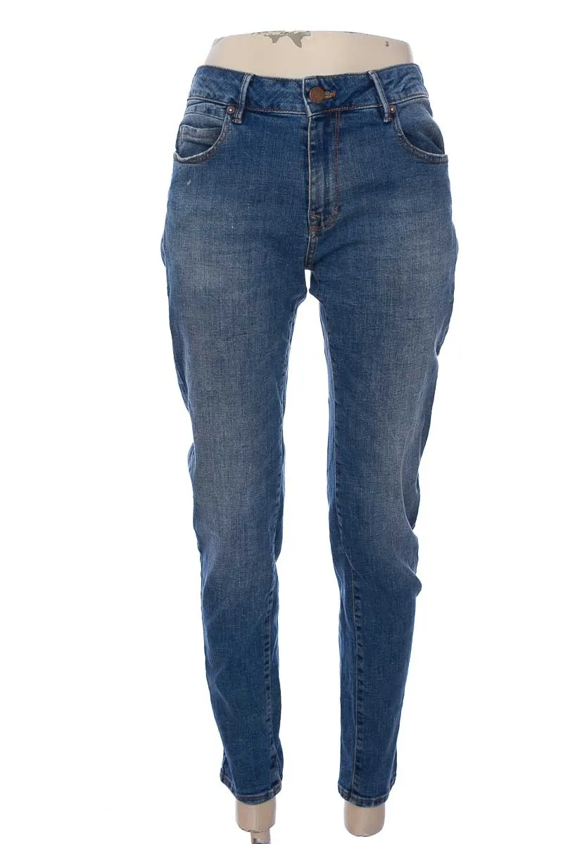 JEAN COLOR AZUL  RIFLE