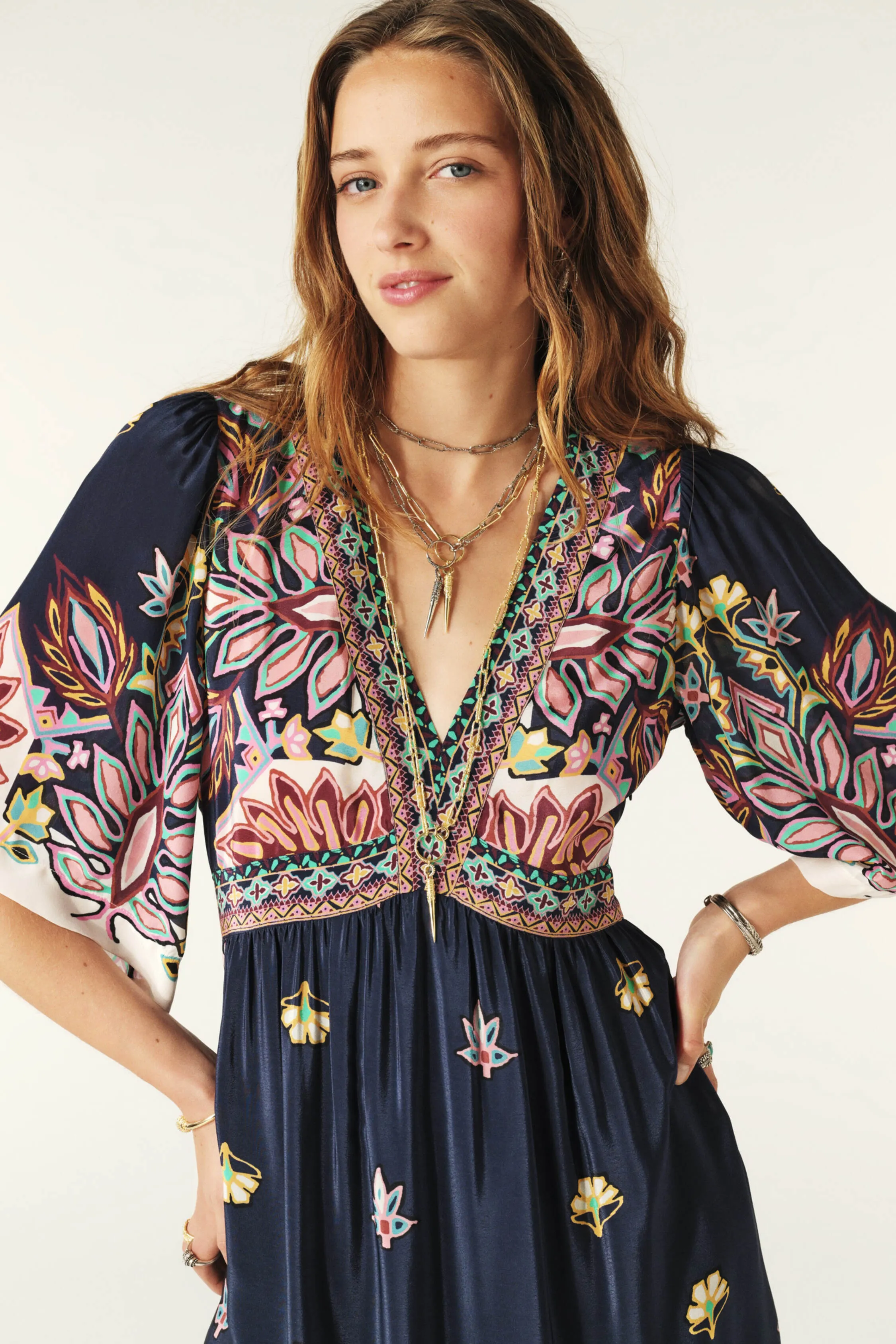 LEVIA vestido corto