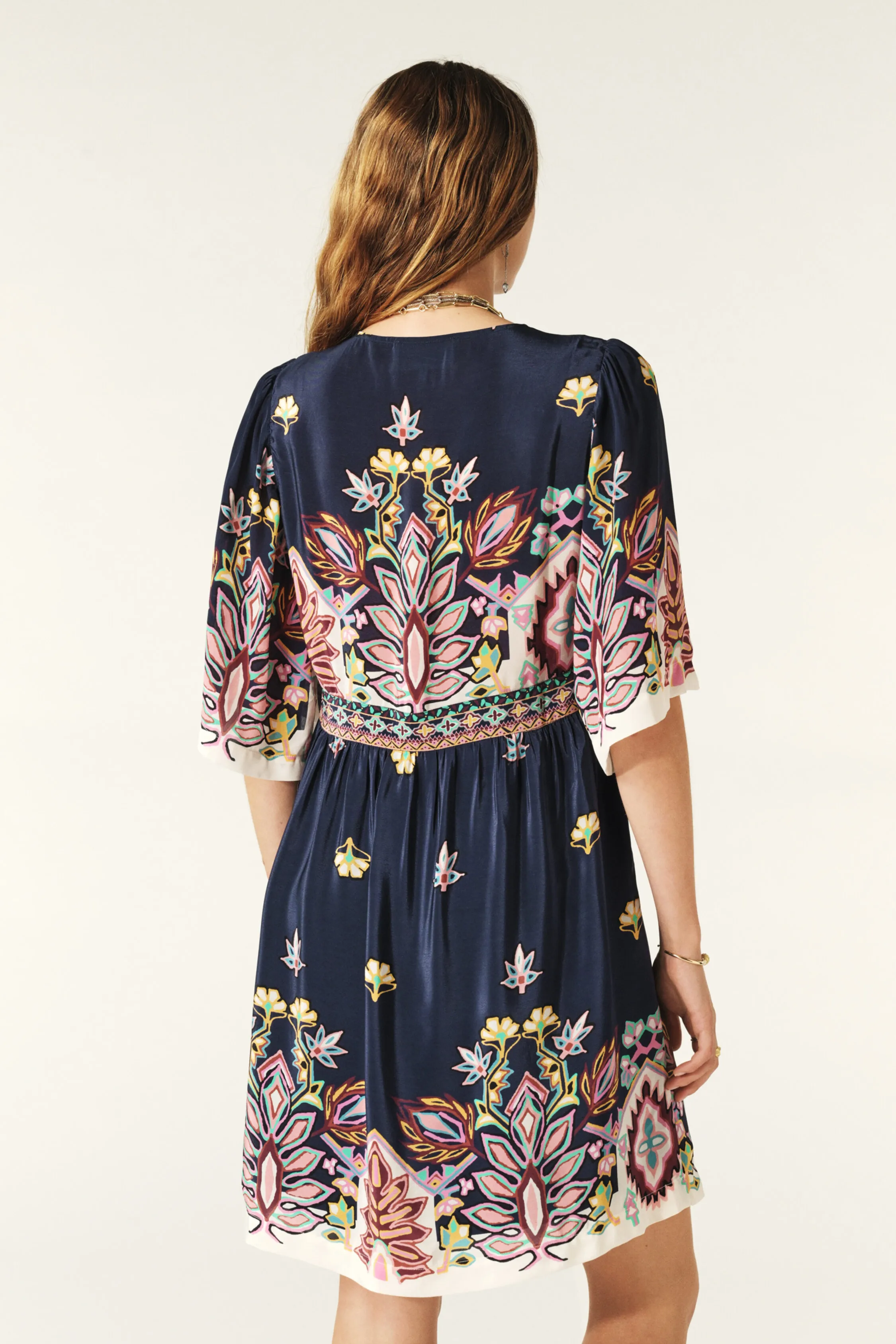 LEVIA vestido corto