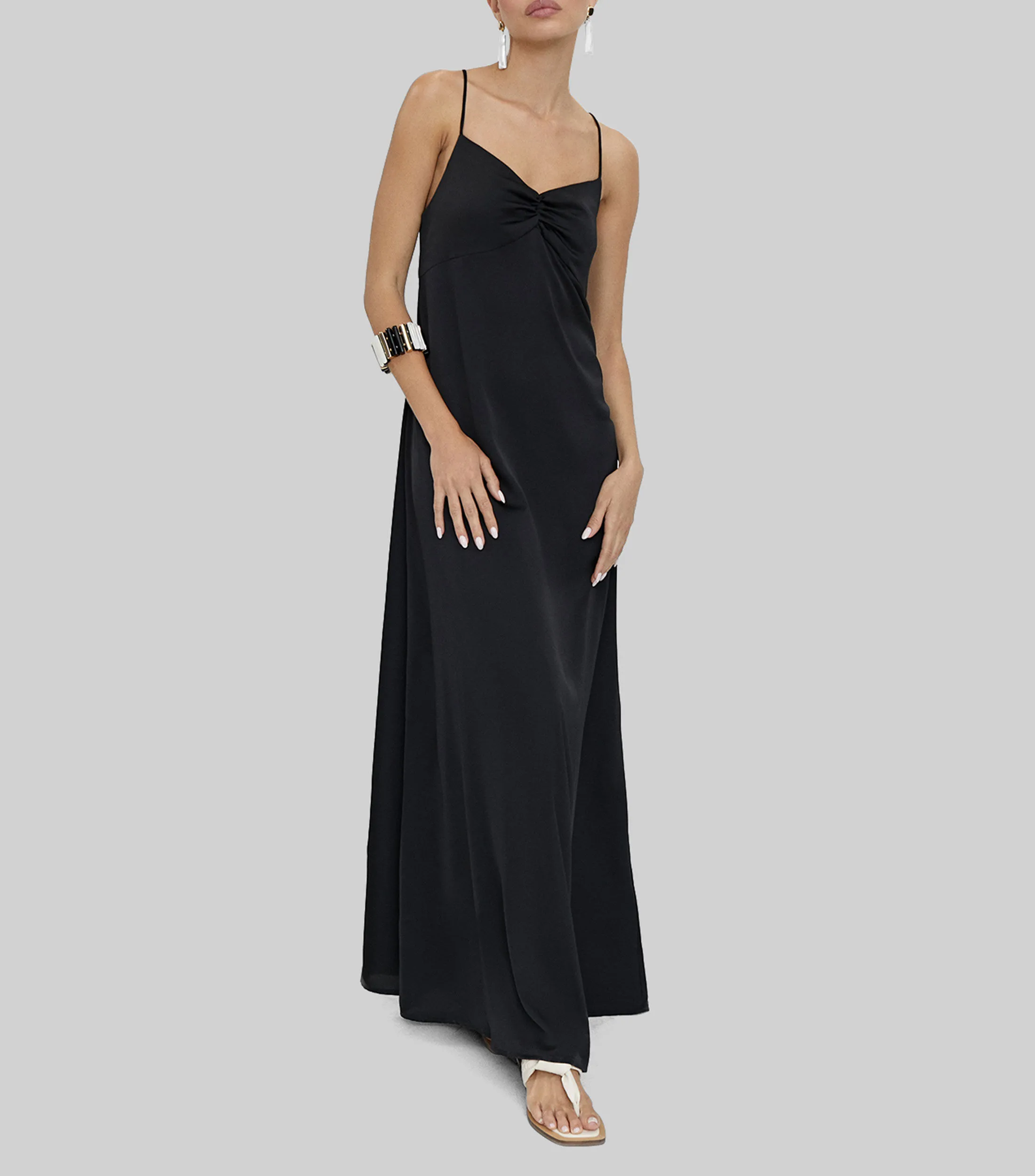 Lola Casademunt Vestido largo con tirantes Mujer