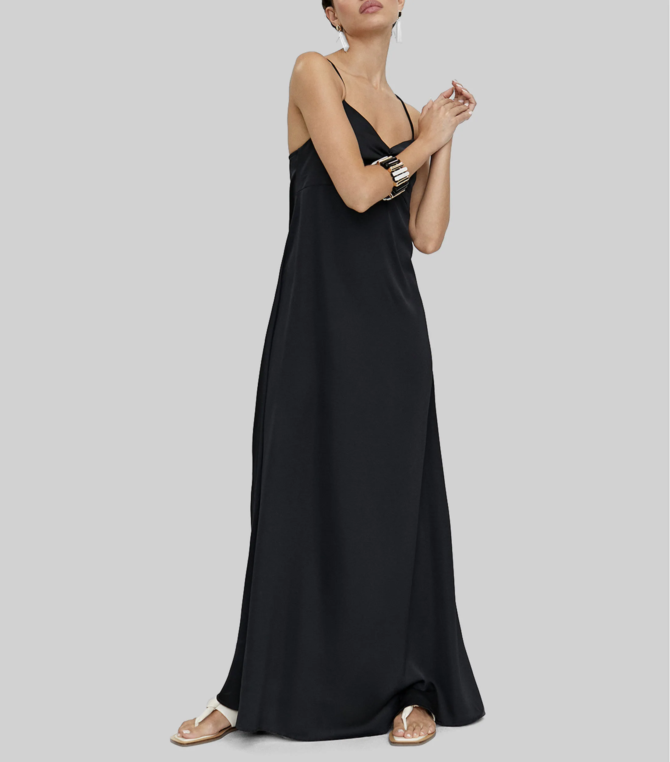 Lola Casademunt Vestido largo con tirantes Mujer