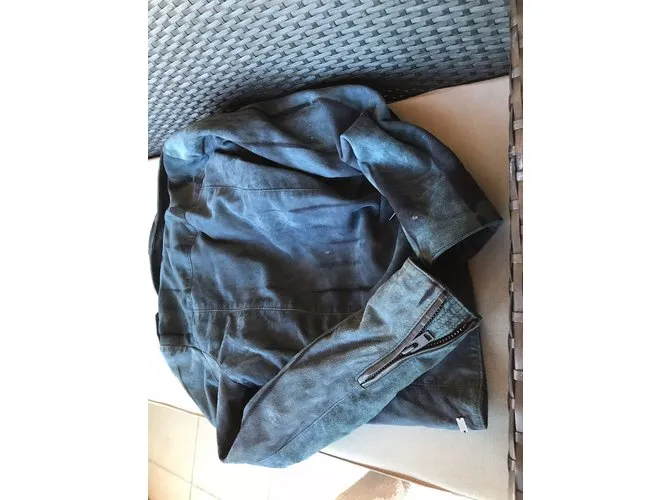 Maison Scotch Perfecto Azul marino 