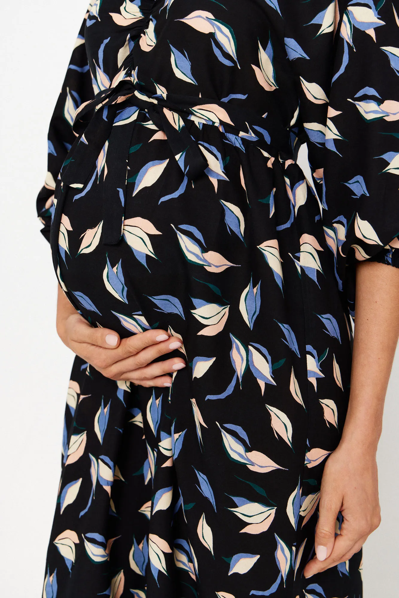 Mamalicious Vestido midi de manga larga maternity
