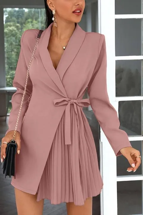 MINI VESTIDO ELEGANTE CON ESCOTE CRUZADO Y FALDA PLISADA DENVER, ROSA CLARO