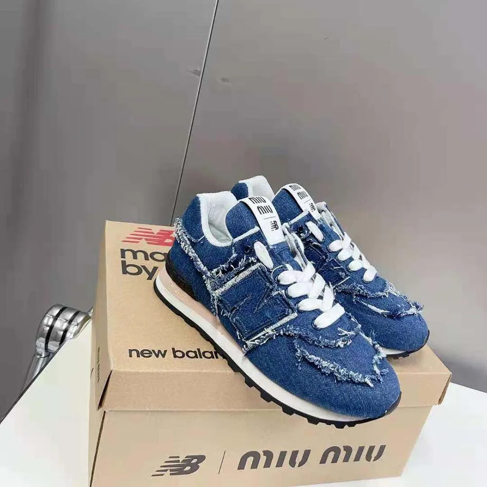 MIU MIU MUJER NEW BALANCE 574 X MIU MIU ZAPATILLAS DENIMAZUL
