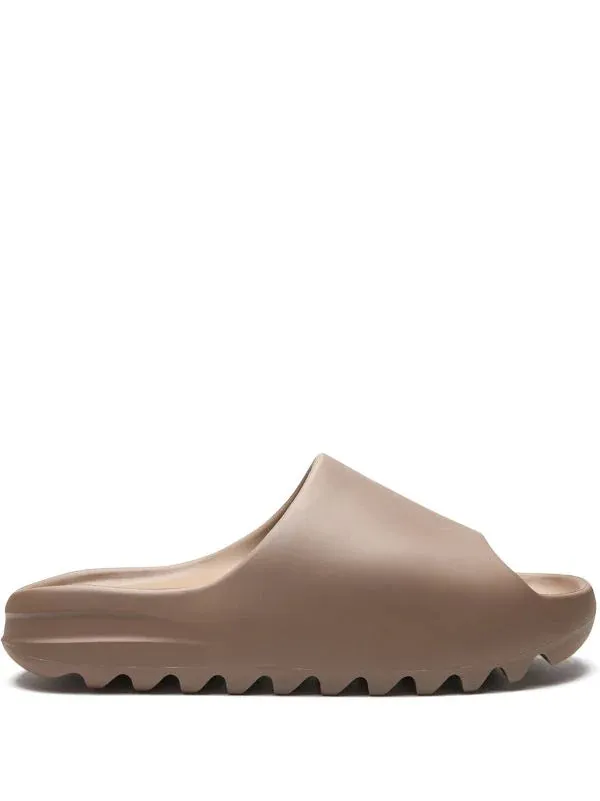 N370O Adidas YEEZY SLIDE MARRON