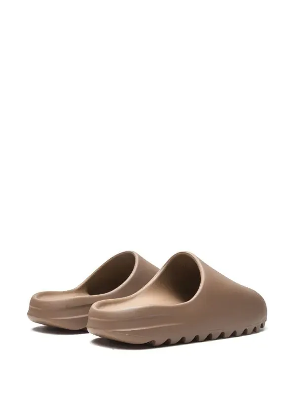 N370O Adidas YEEZY SLIDE MARRON