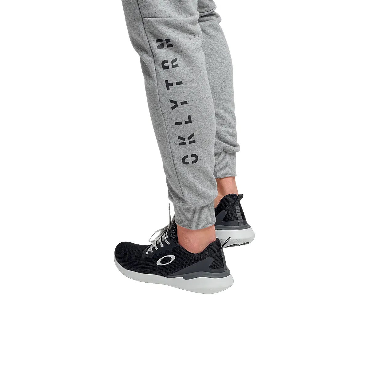 Oakley Pantalón Trn Essential Fleece – Hombre – Foa40201722y