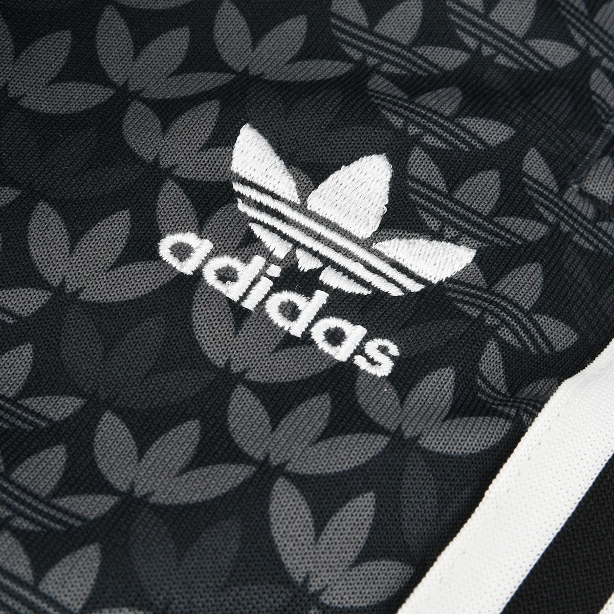 Pantalón adidas Classic Monogram Hombre
