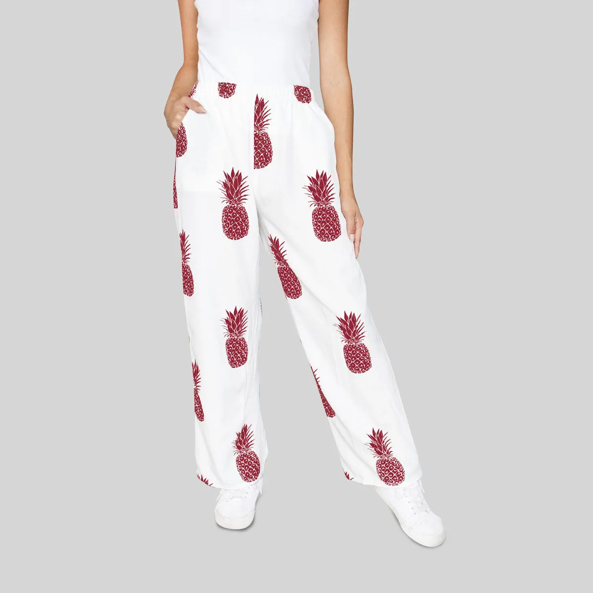 Pantalón Casual para Dama color Blanco con Estampado de Pias
