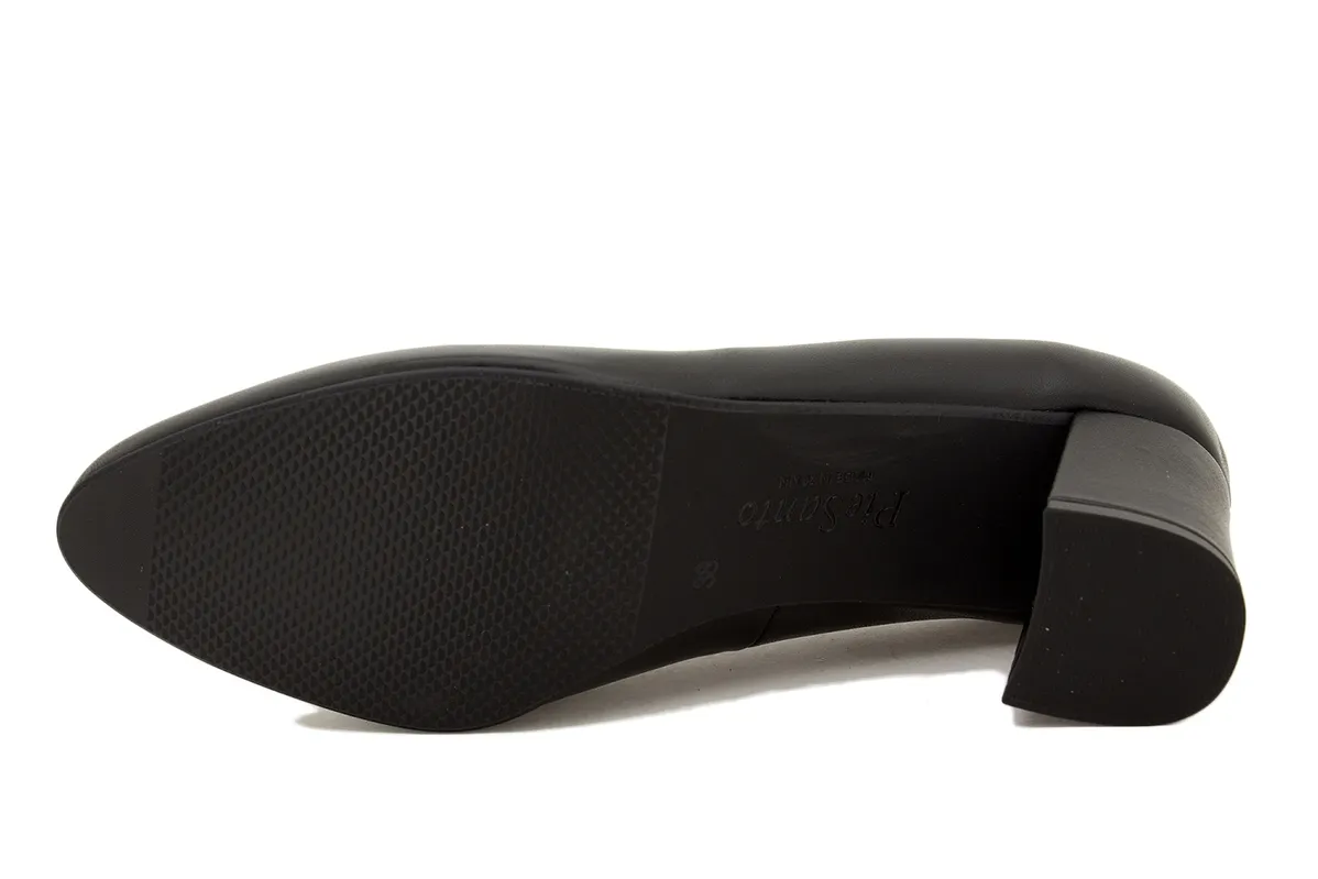 Pump Black Leather