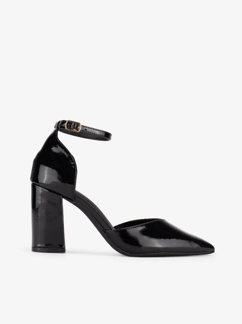 SAPATO PUMP DE TACÃO ABERTO LATERAL COM DECOTE EM V EM FORMA PONTIAGUDA