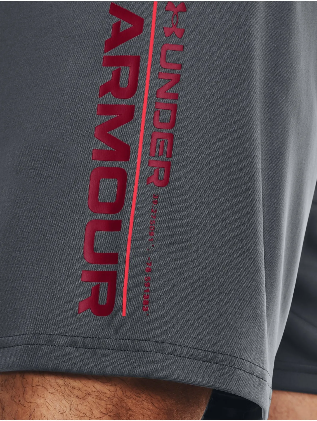 Short Under Armour Wordmark Para Hombre