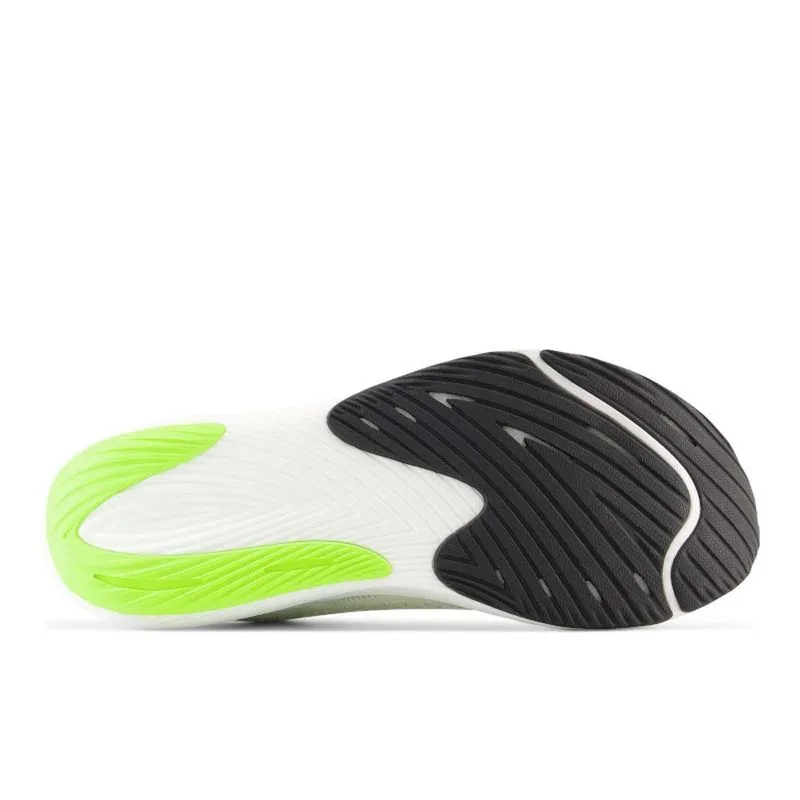 Tenis Para Hombre Fuel Cell Rebel V3 New Balance