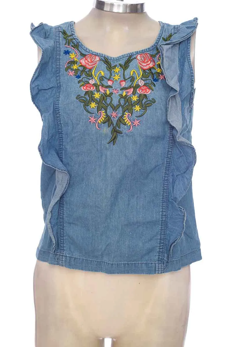 TOP / CAMISETA COLOR AZUL  ELA
