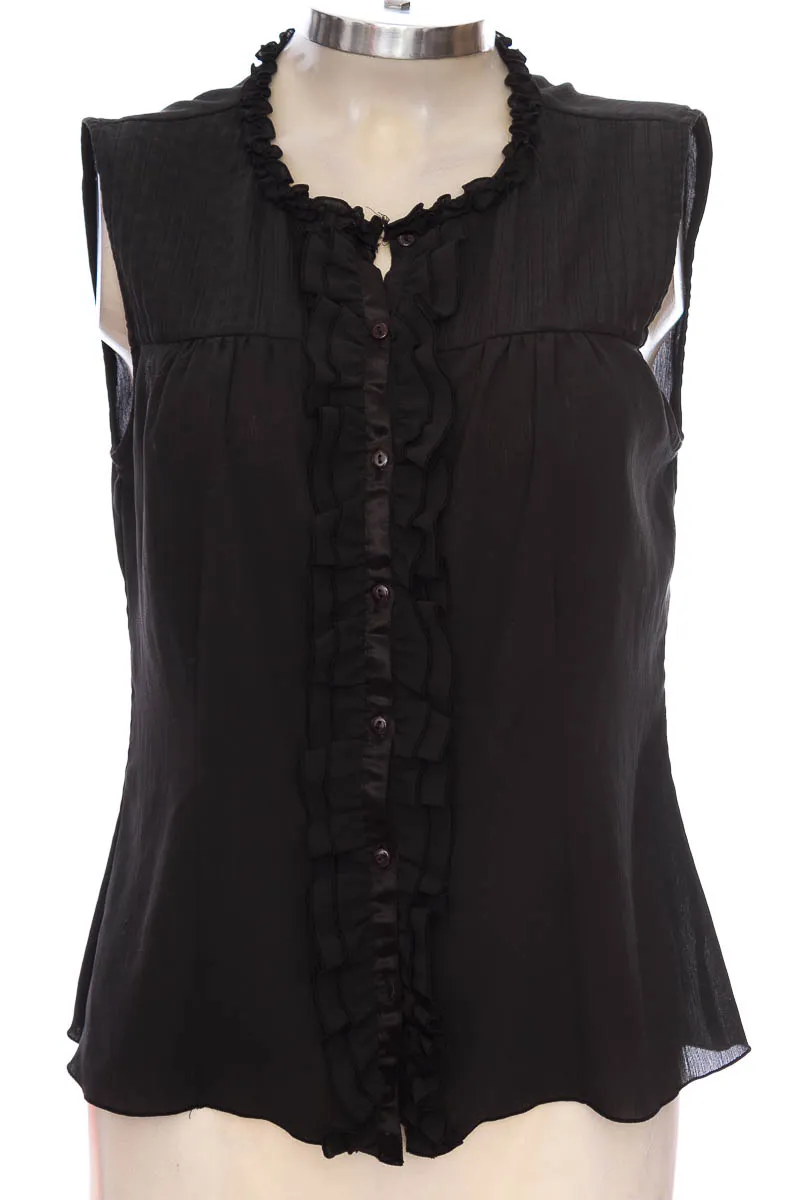 TOP / CAMISETA COLOR NEGRO  AXCESS