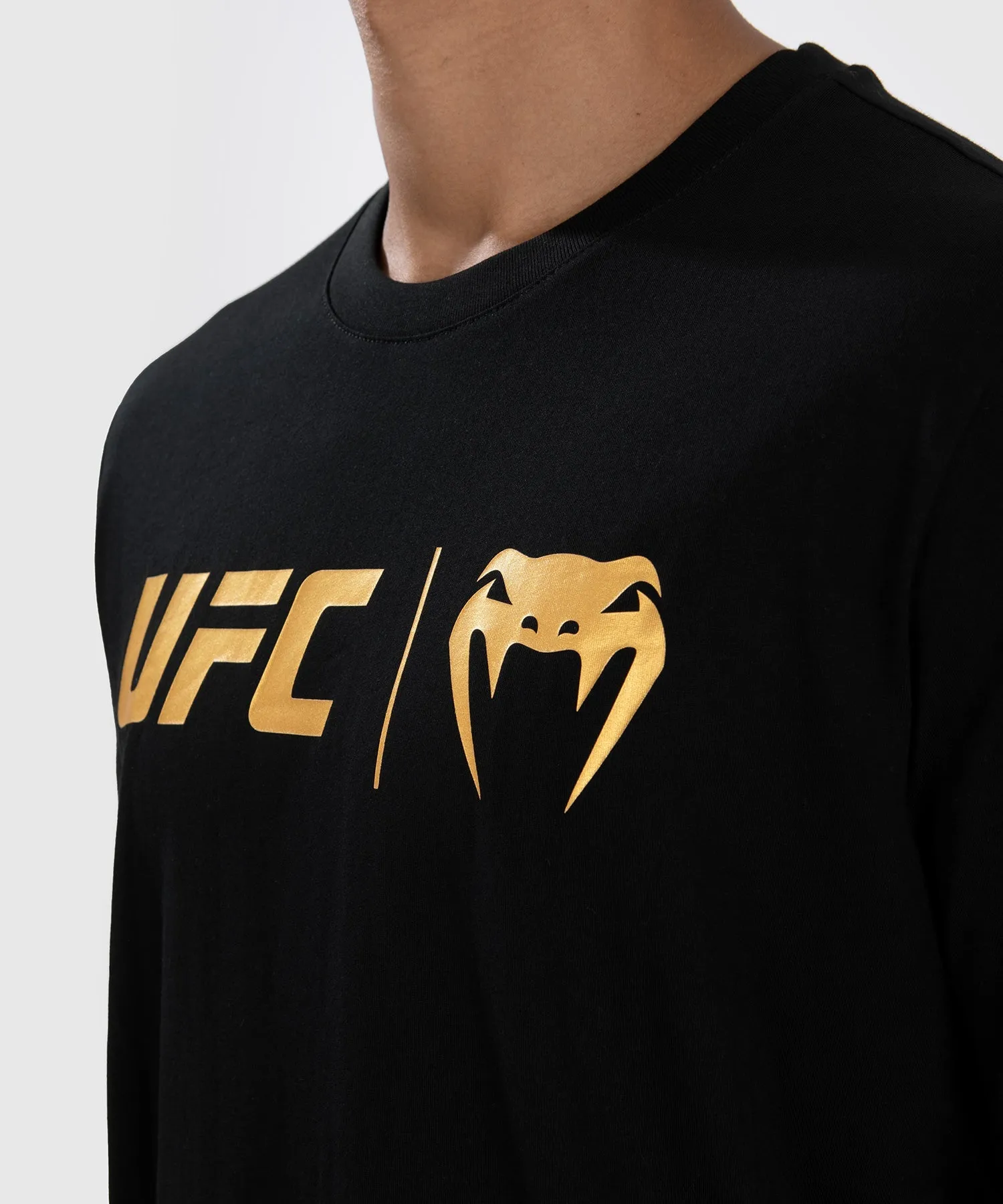 UFC VENUM CLASSIC  CAMISETA  NEGRO/DORADO