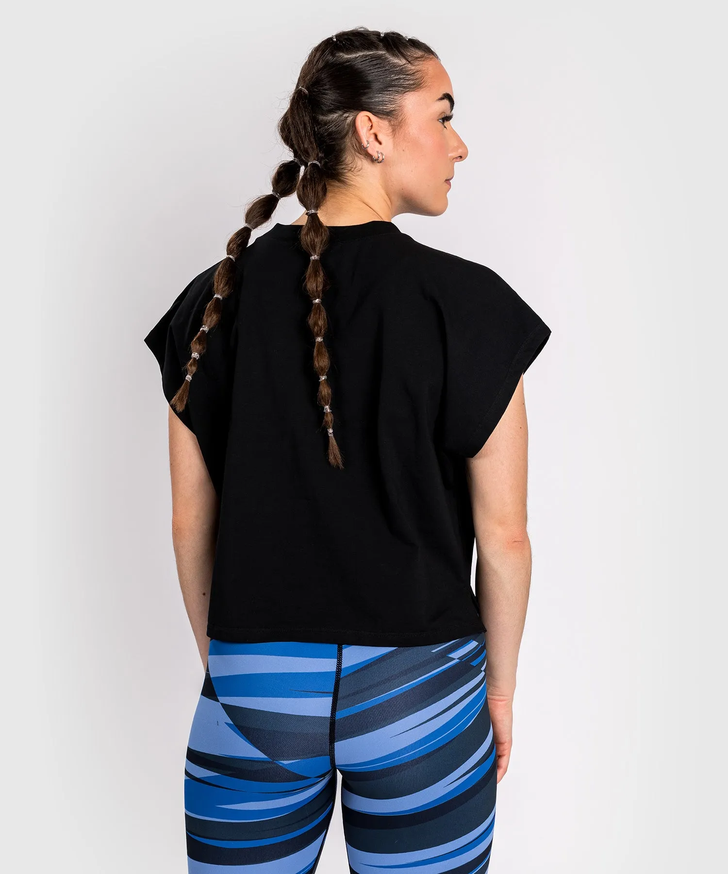 VENUM ABYSS CAMISETA CORTA PARA MUJER  NEGRO PROFUNDO