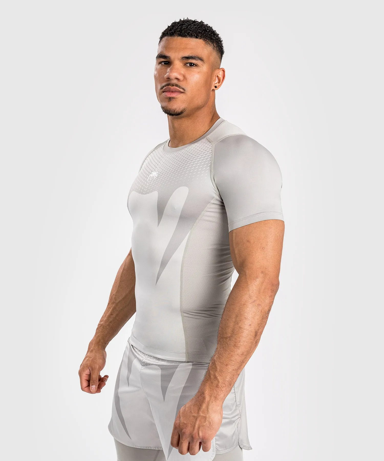 VENUM ATTACK RASHGUARD DE MANGA CORTA PARA HOMBRE  ARENA