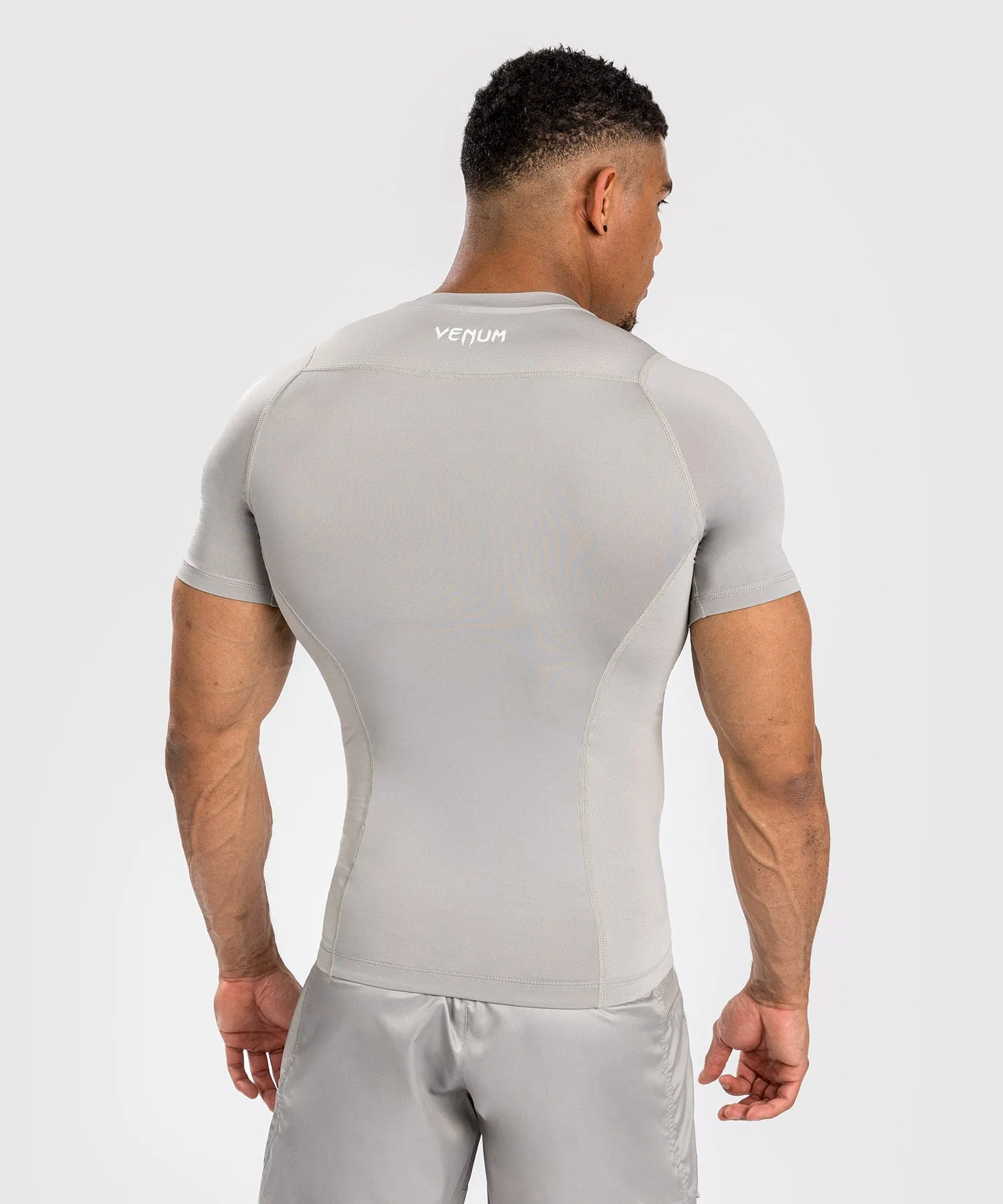 VENUM ATTACK RASHGUARD DE MANGA CORTA PARA HOMBRE  ARENA