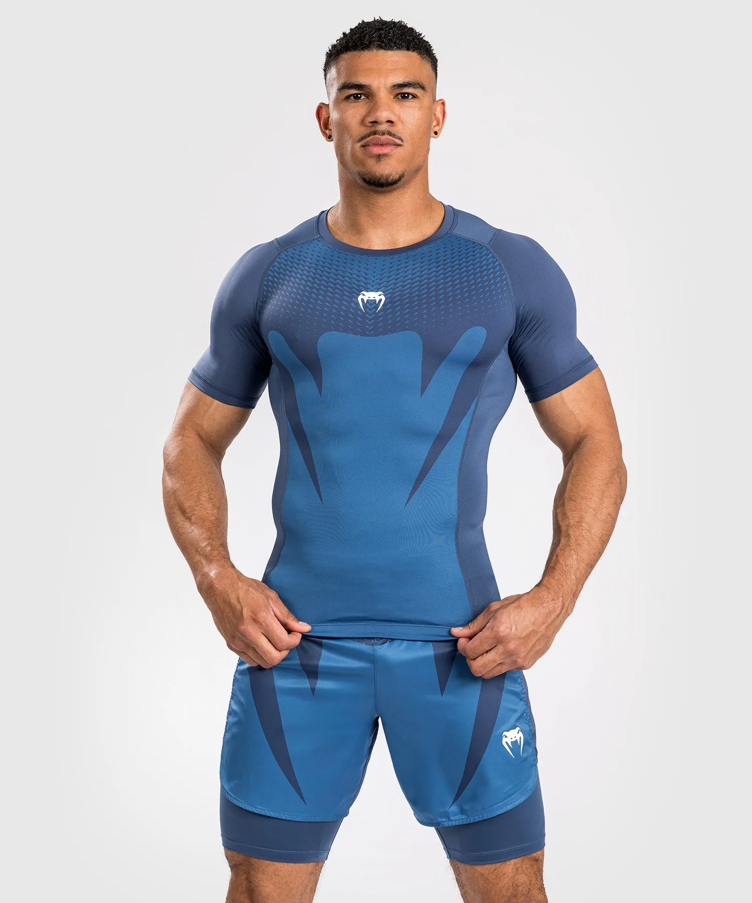 VENUM ATTACK RASHGUARD DE MANGA CORTA PARA HOMBRE  AZUL MARINO