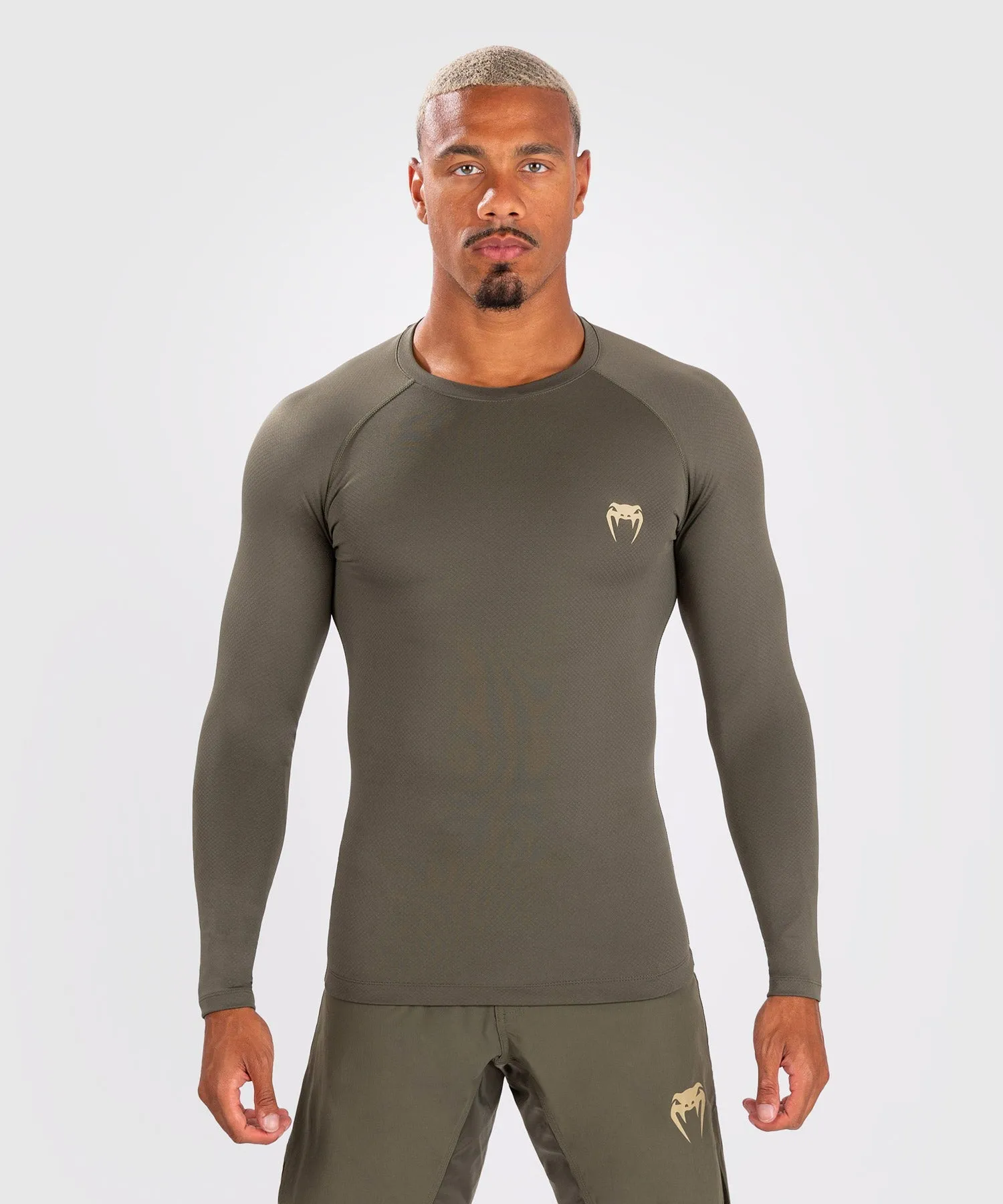 VENUM CONTENDER LYCRA DE MANGA LARGA PARA HOMBRE  CAQUI