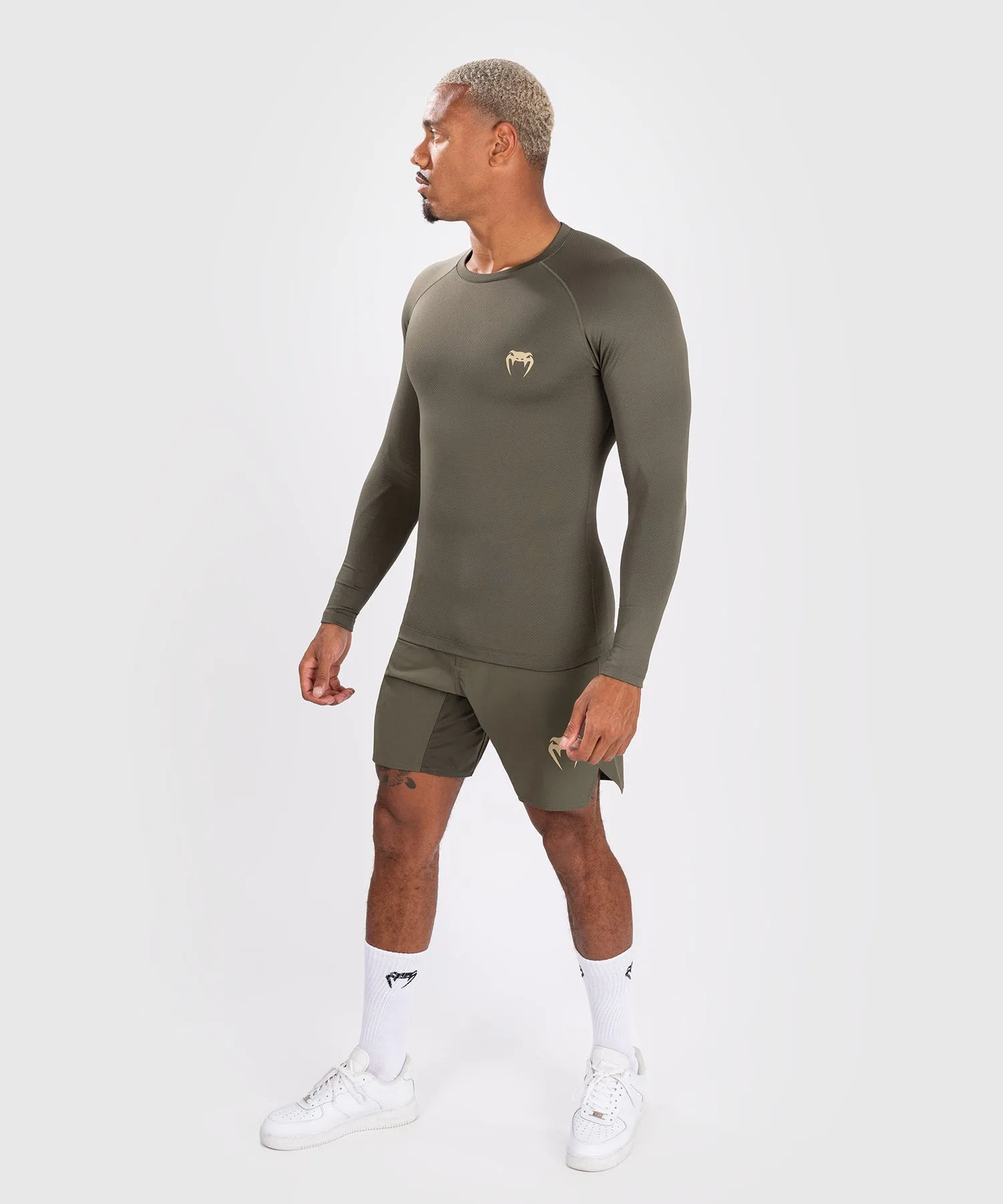 VENUM CONTENDER LYCRA DE MANGA LARGA PARA HOMBRE  CAQUI