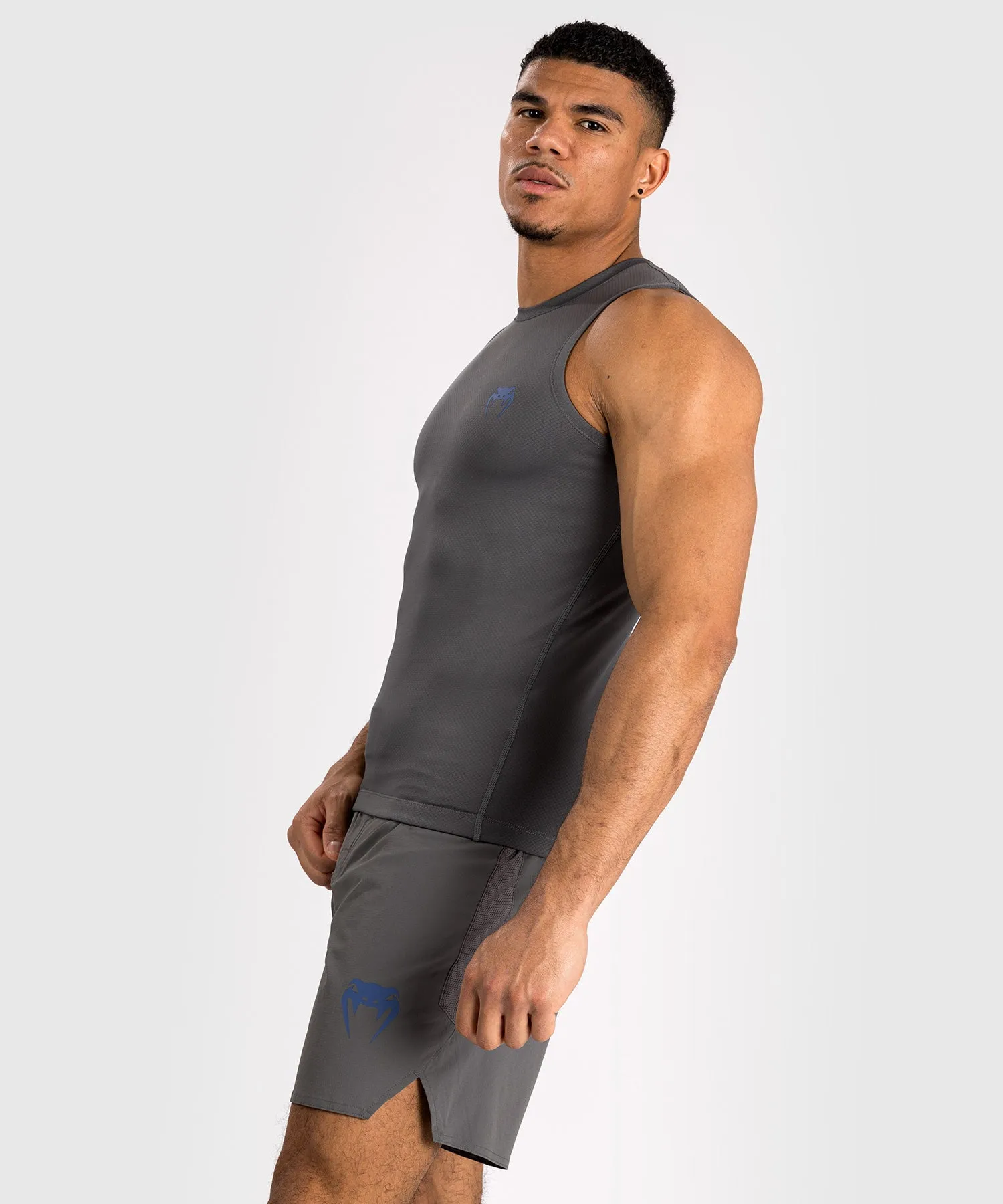 VENUM CONTENDER LYCRA SIN MANGAS PARA HOMBRE GRIS