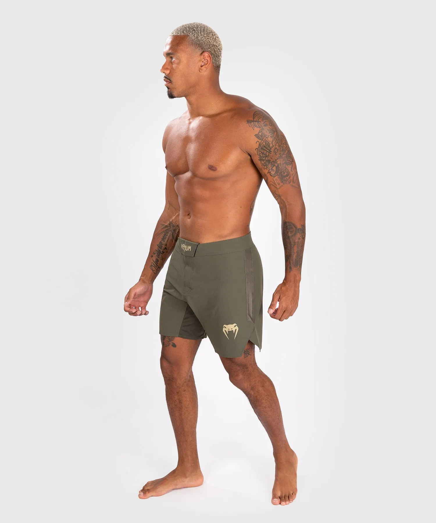 VENUM CONTENDER PANTALONES CORTOS DE LUCHA PARA HOMBRE  CAQUI