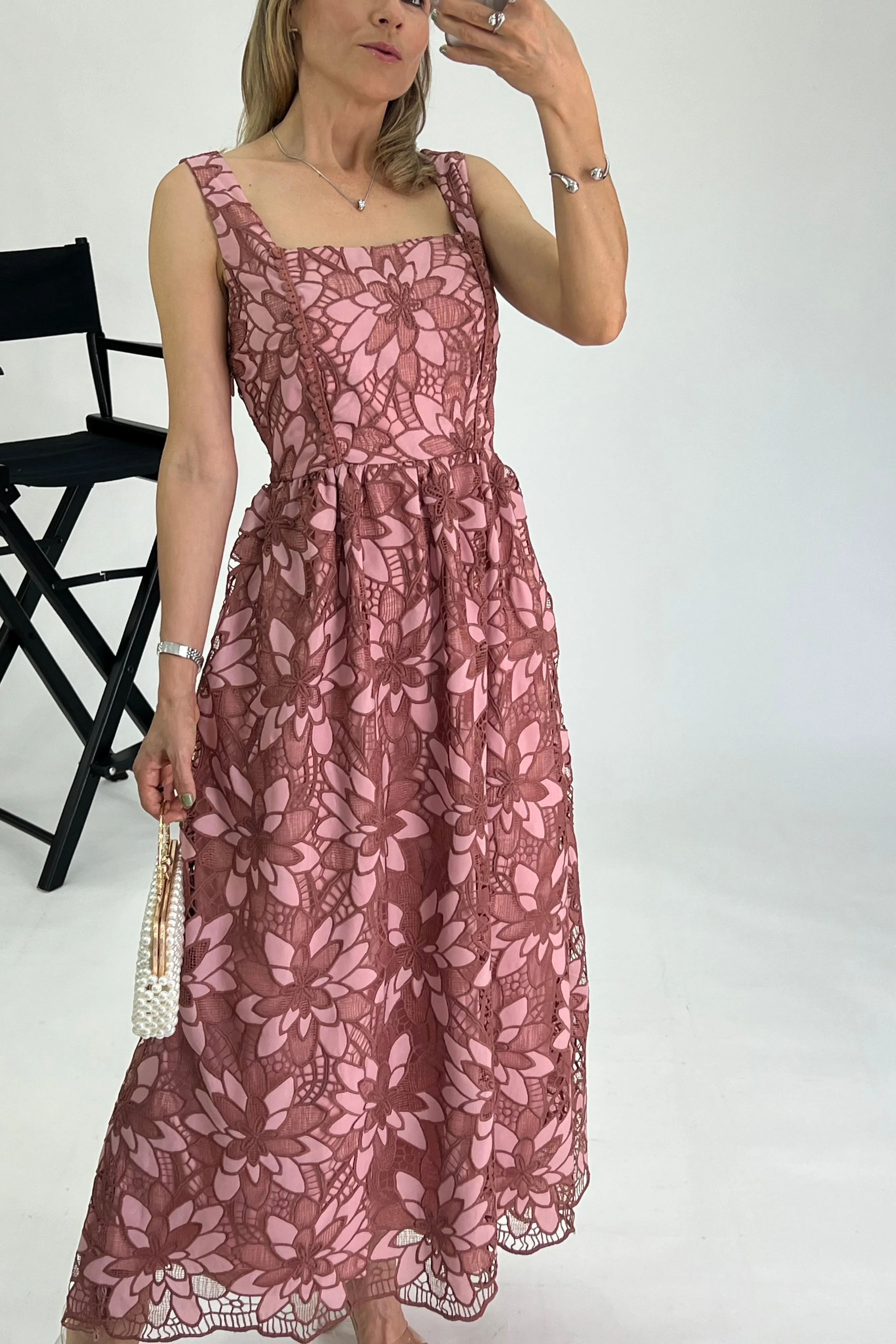 VESTIDO DISEO FLORES