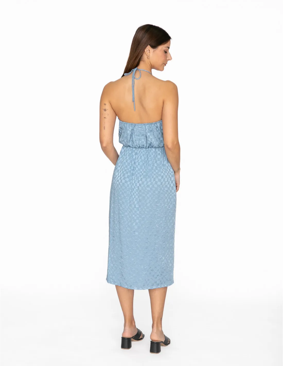 VESTIDO HALTER SATINADO AZUL KAIDUN RITA ROW