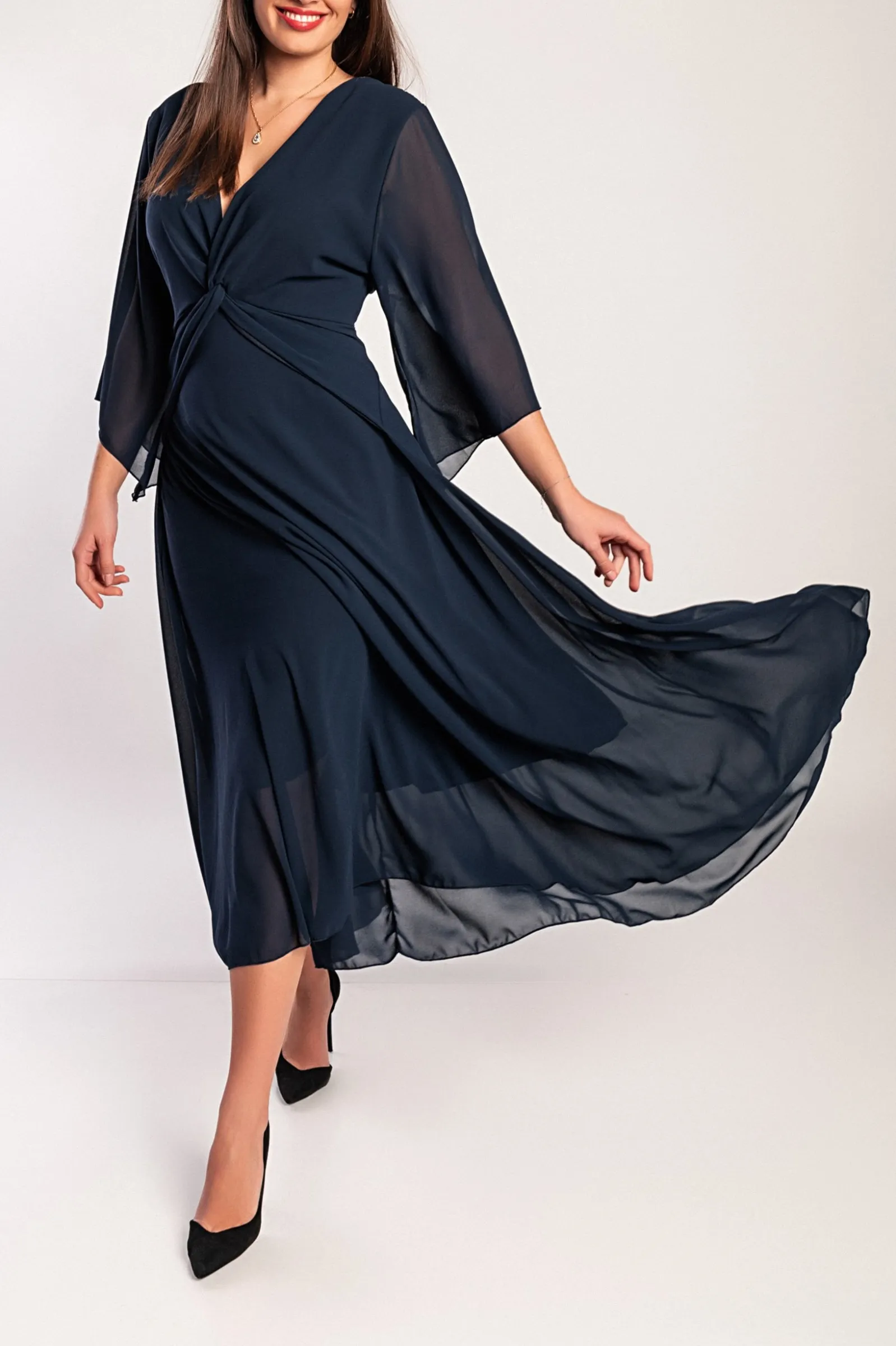 Vestido largo con cuello de pico, azul oscuro