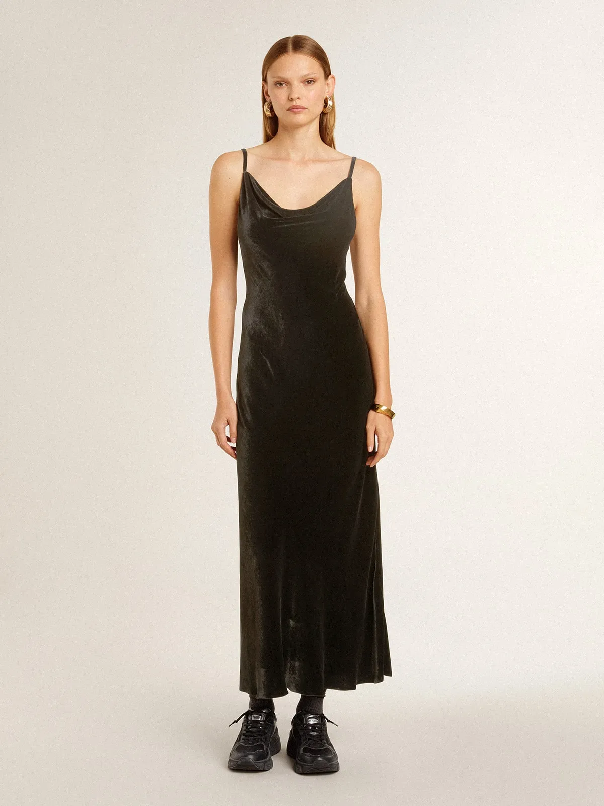  Vestido lencero de mujer de efecto terciopelo de color negro